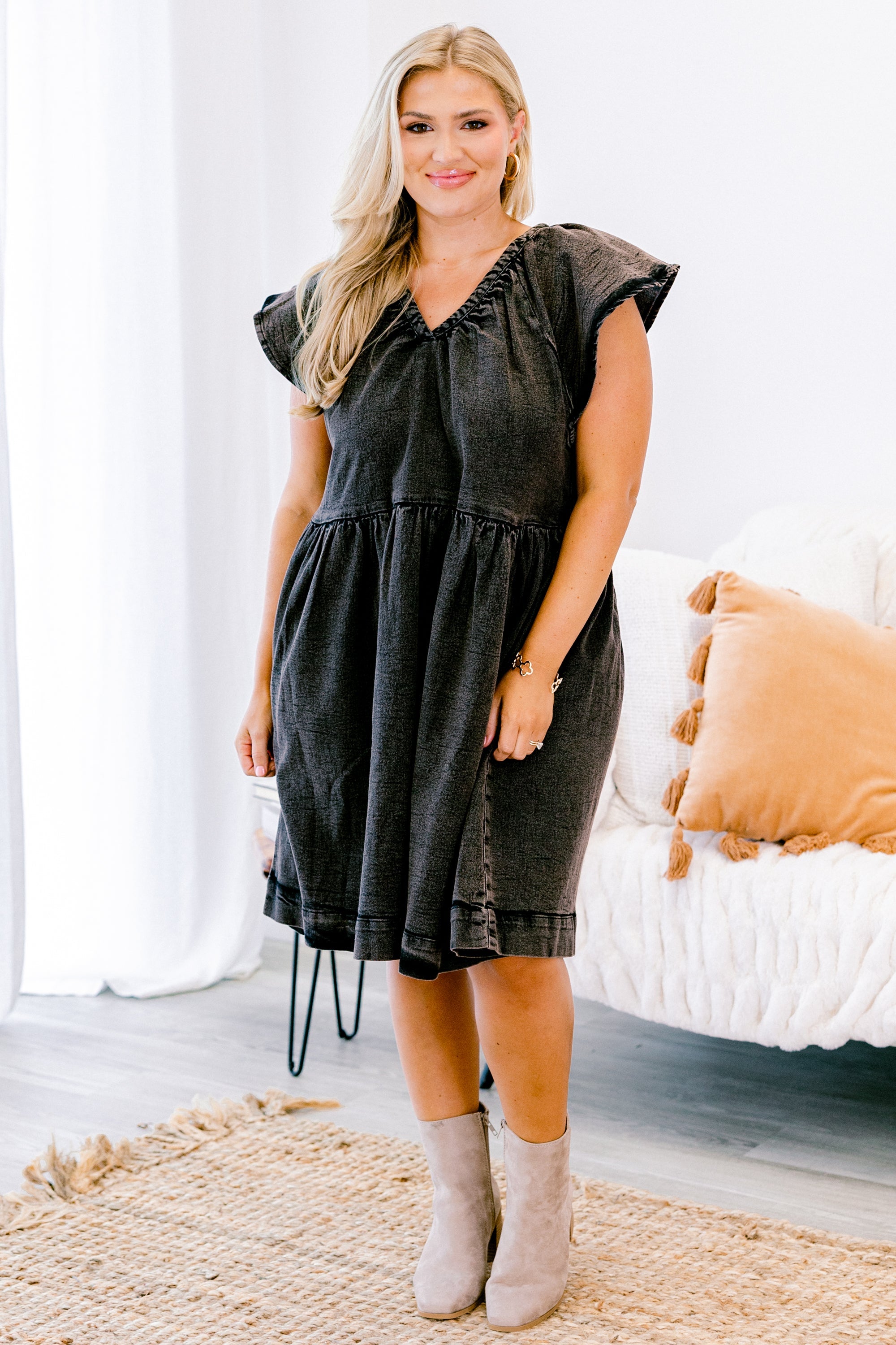 Joy of Simplicity Dress, Black