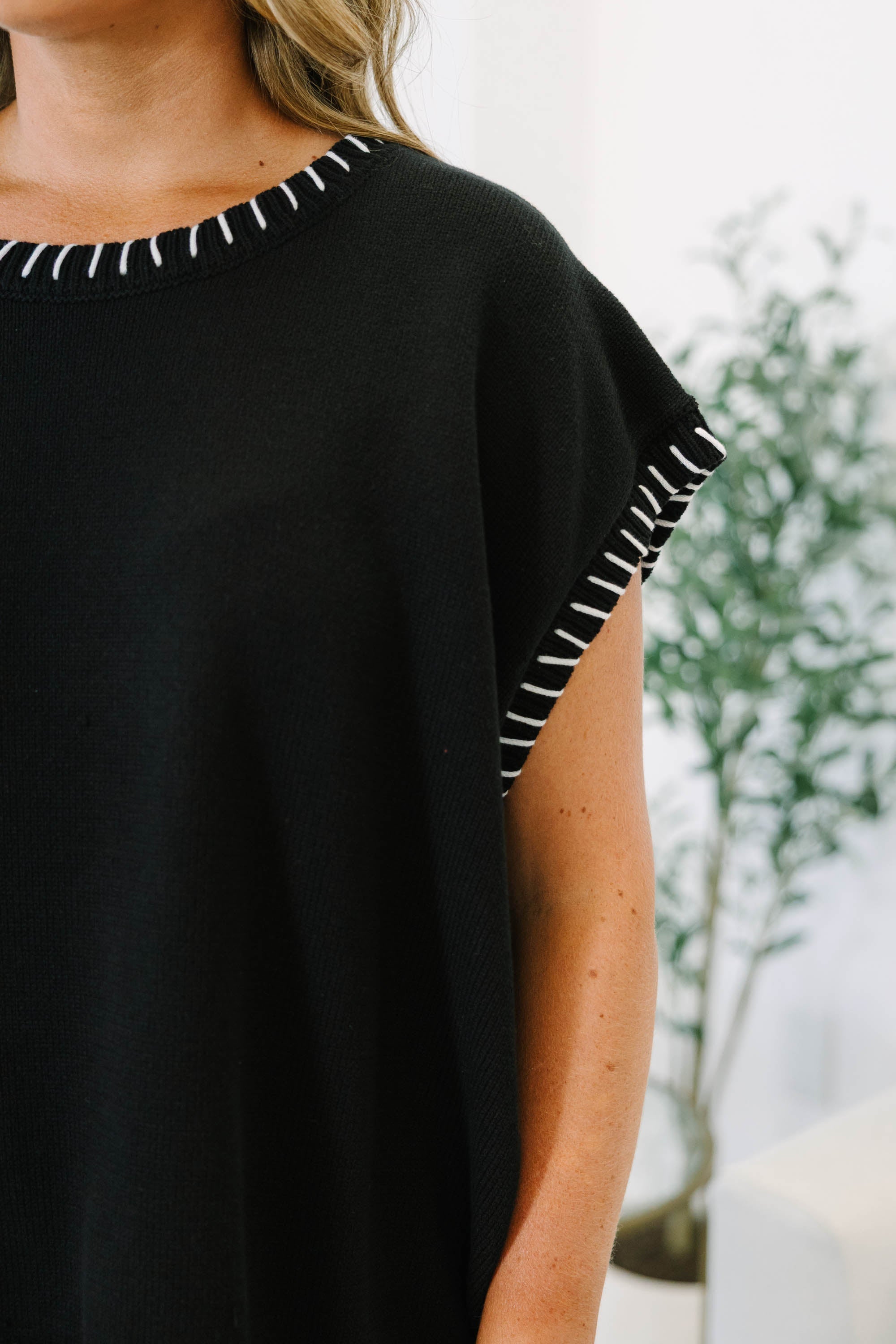 Keep Traveling Top, Black