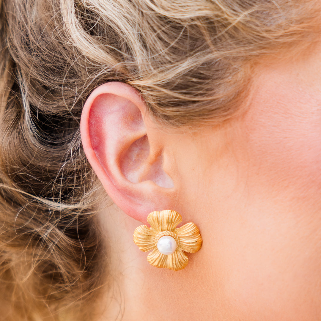 Lauren Kenzie: My Favorite Hello Earrings, Gold