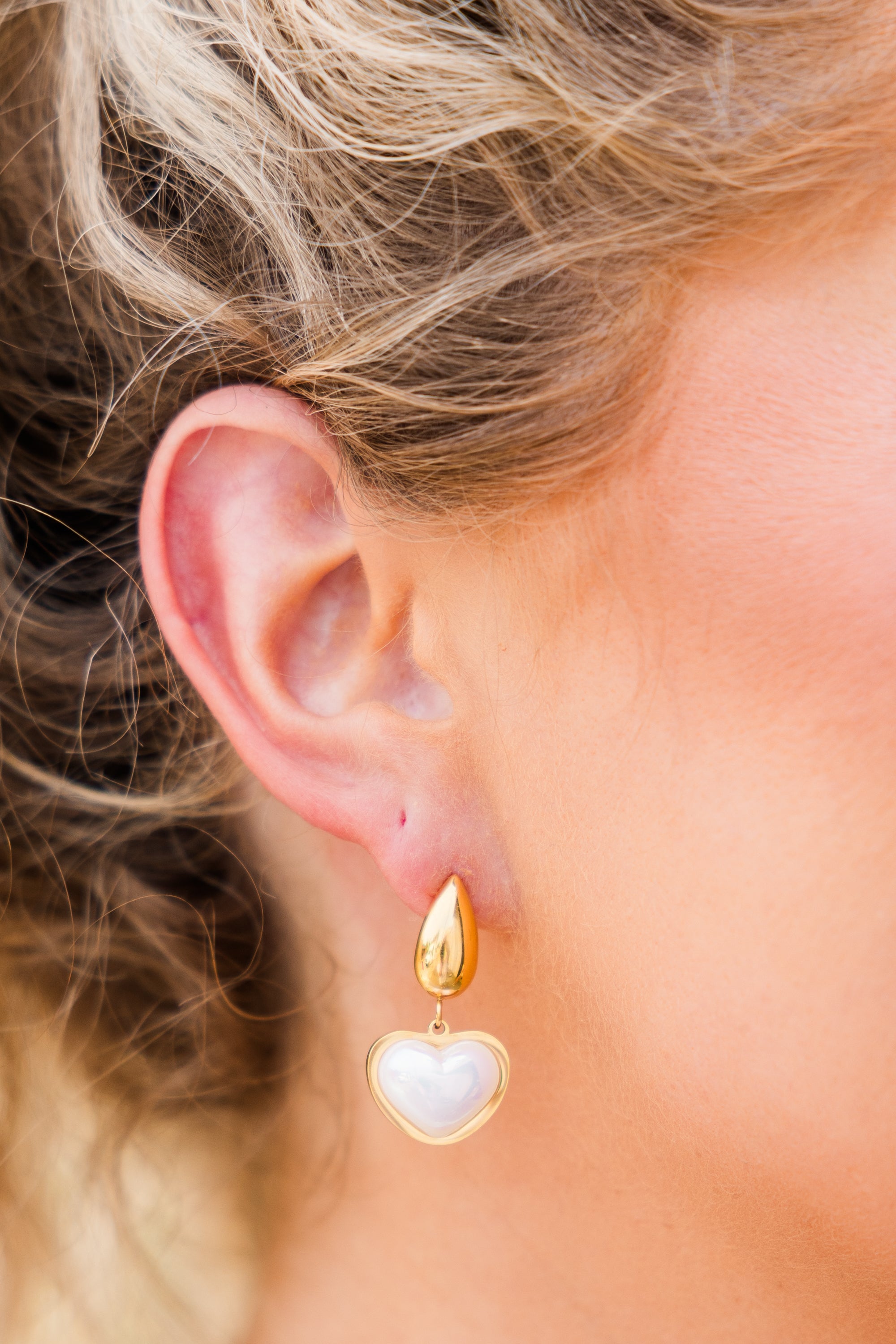 Lauren Kenzie: Uncharted Love Earrings, Pearl
