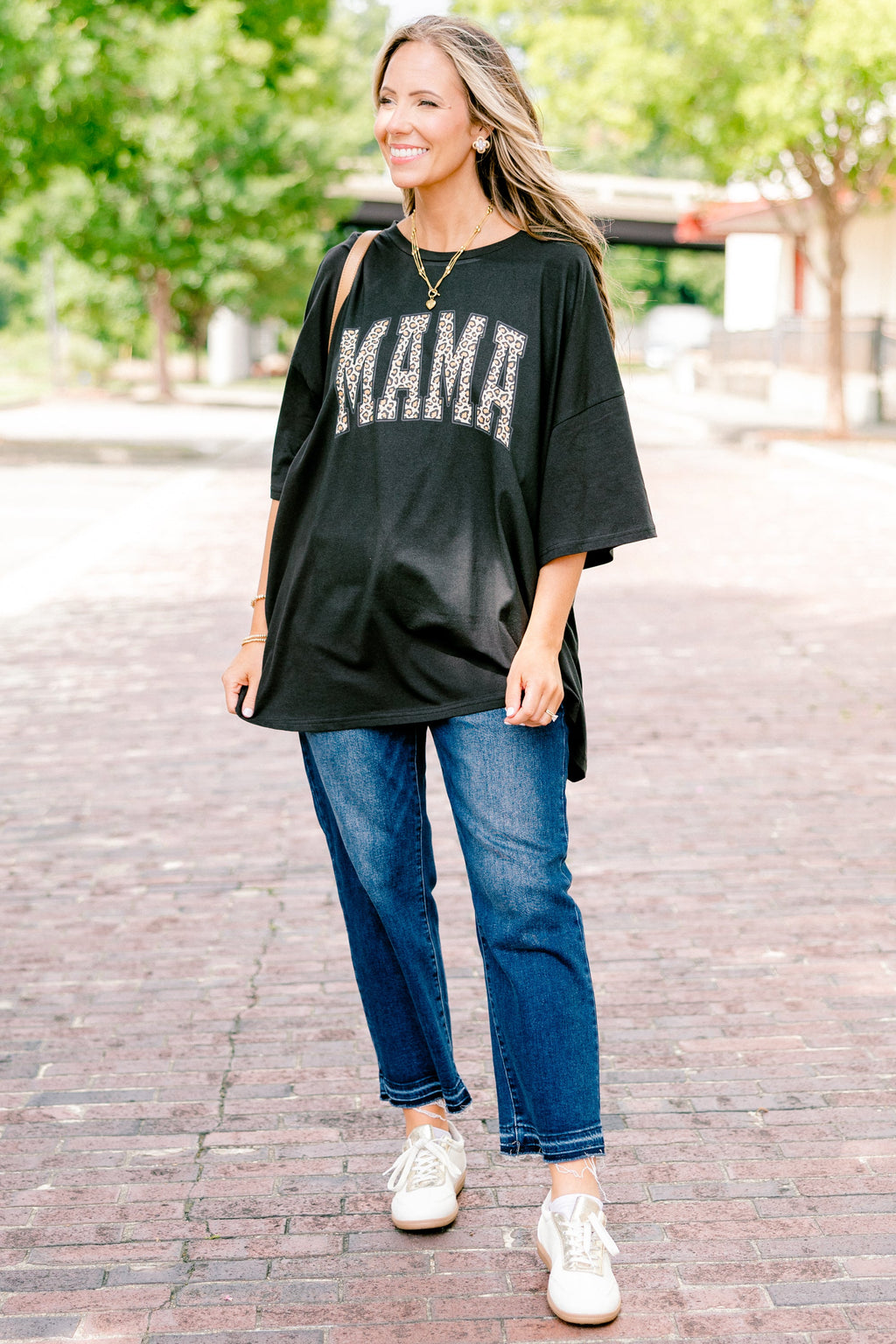 Leopard Mom Boyfriend Tee, Black