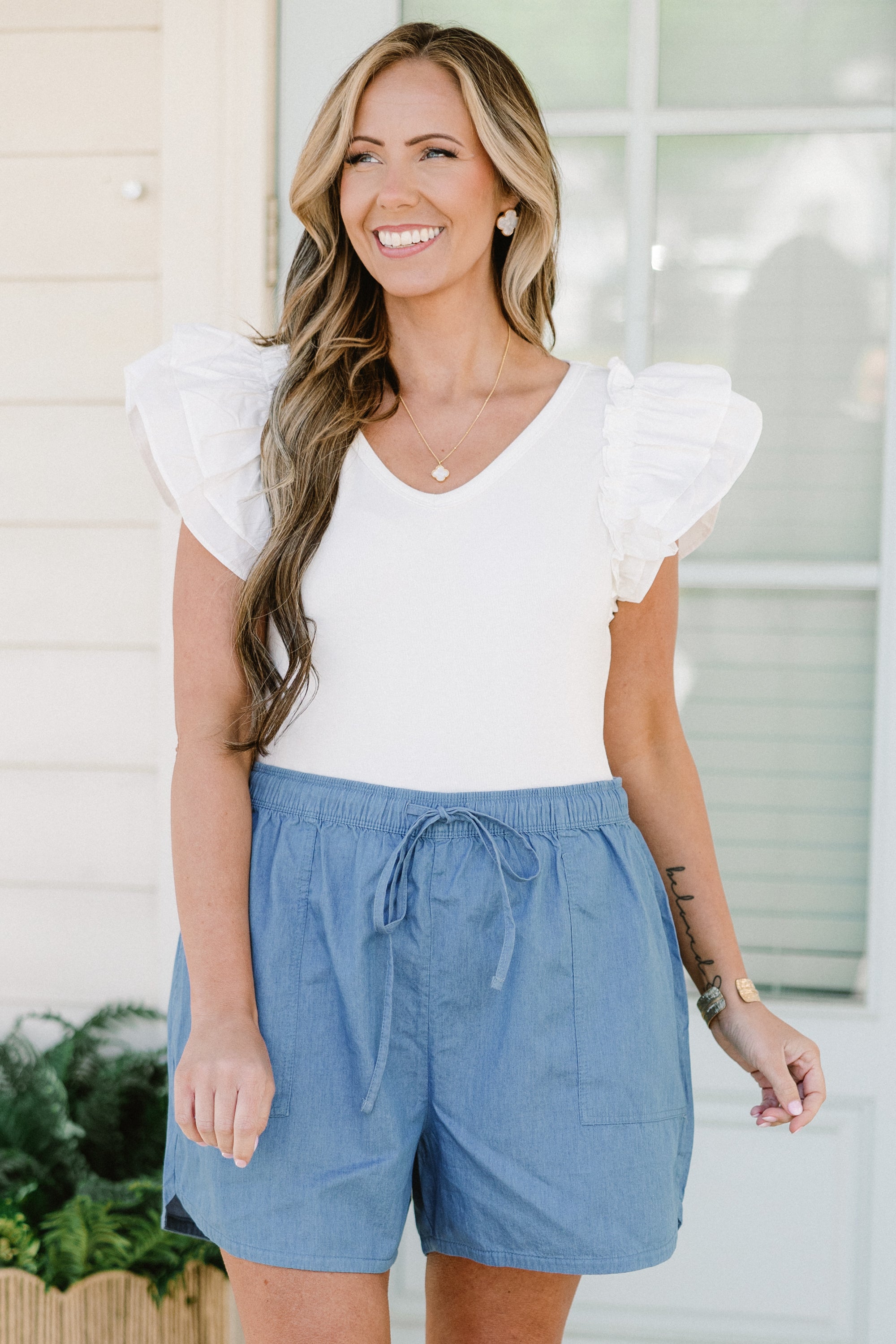 Livin' Life Fully Shorts, Light Denim