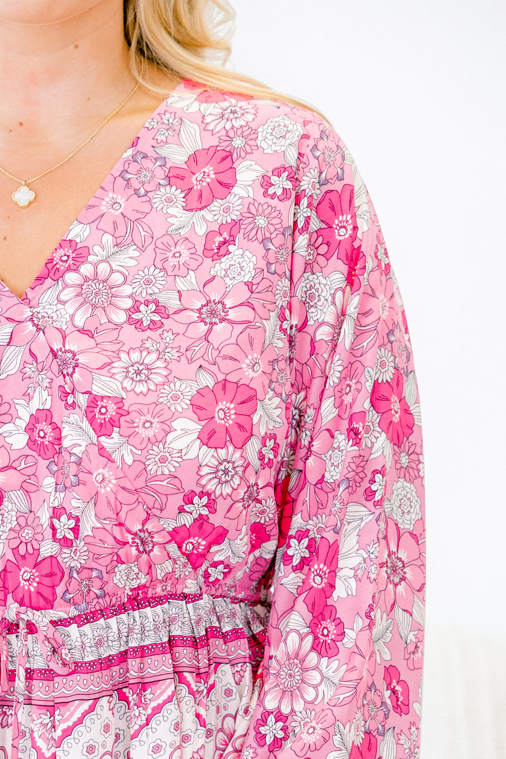 Looking Around For You Top, Pink