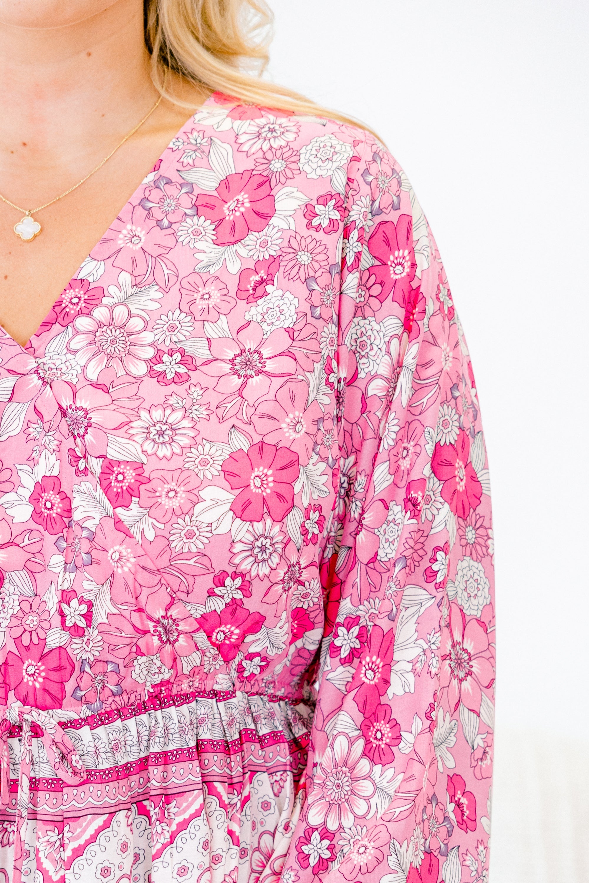 Looking Around For You Top, Pink