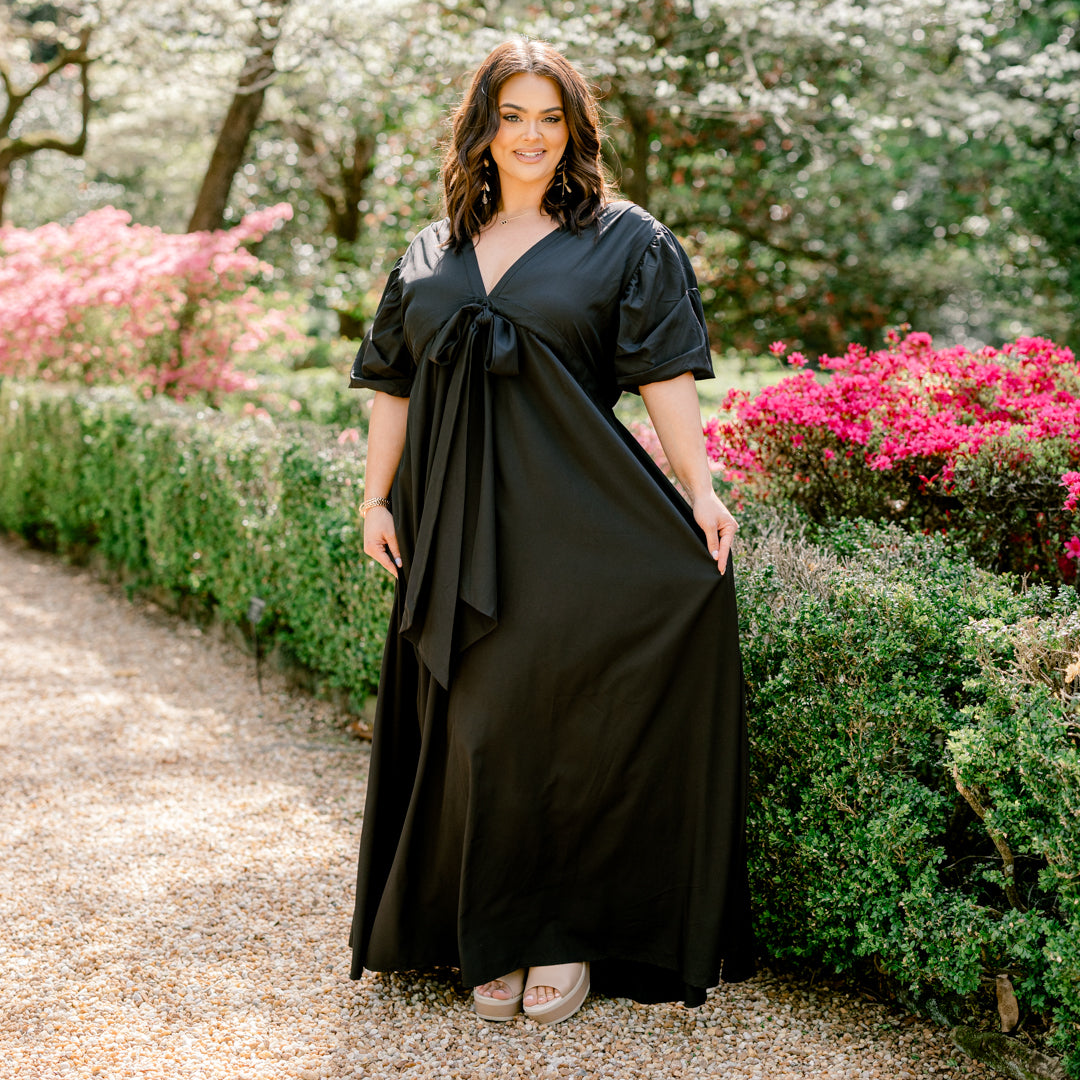 Looking At Me Maxi Dress, Black