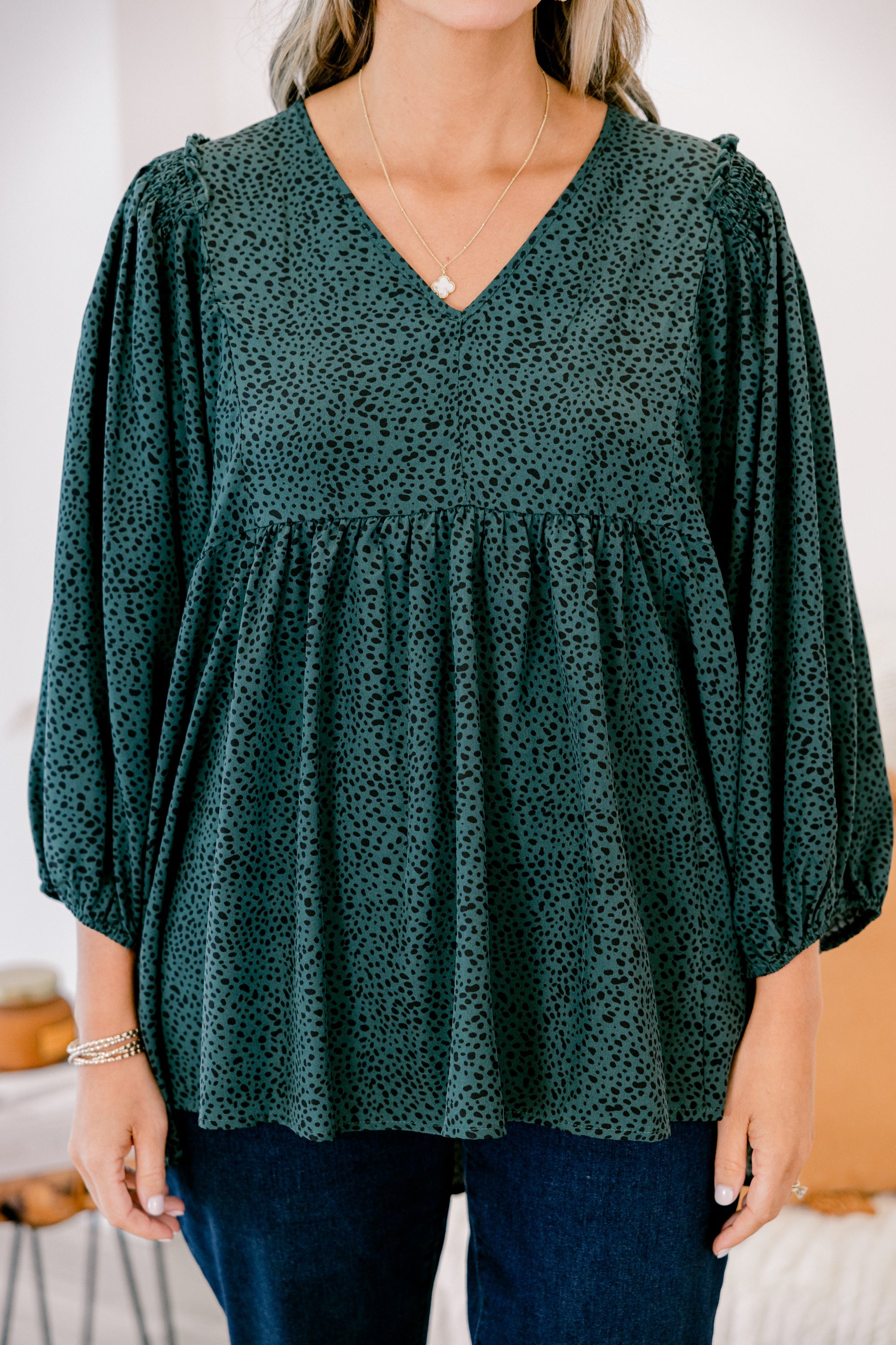 Looking For A Message Top, Green