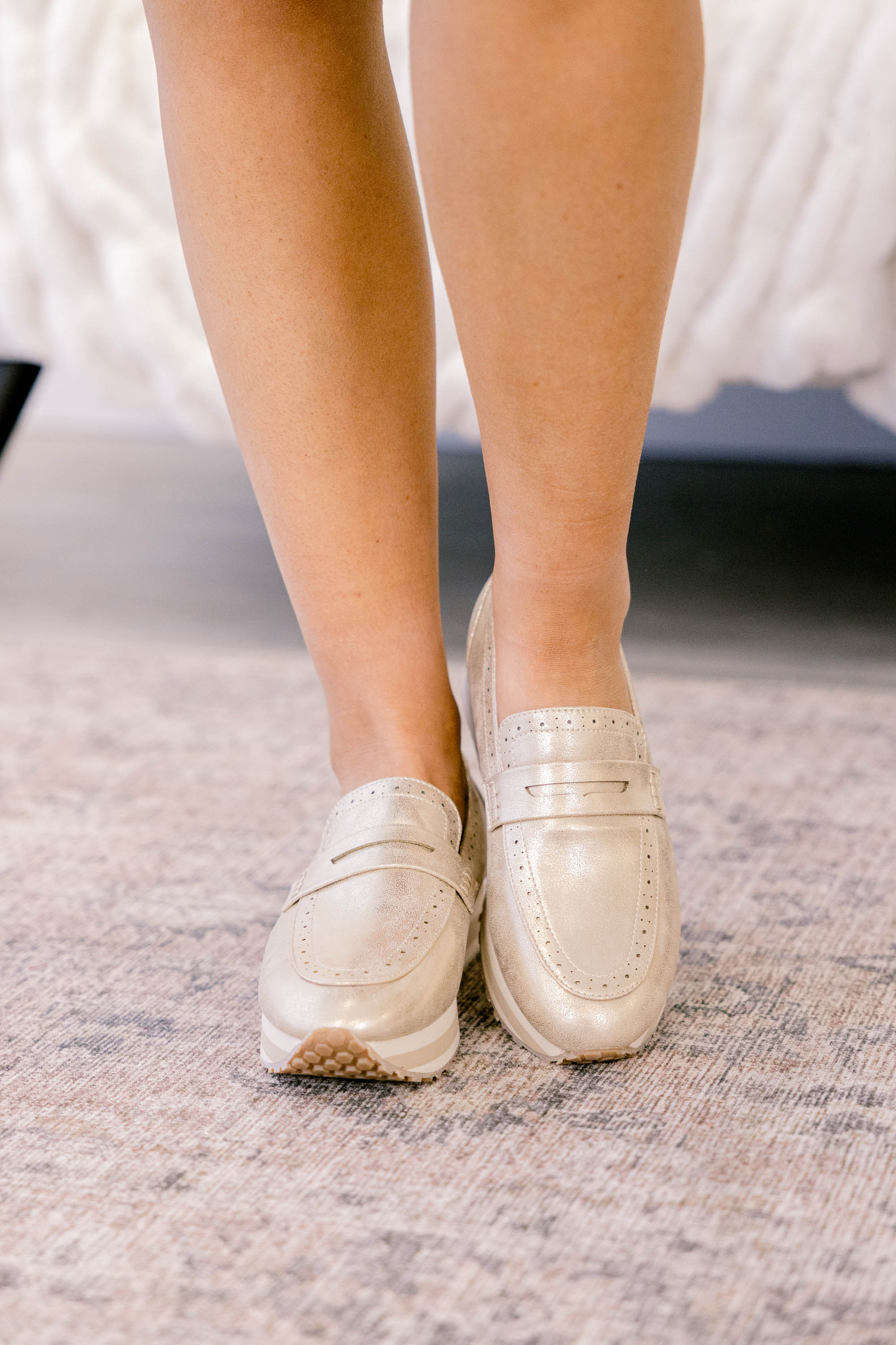 Met In The Fall Sneakers, Gold