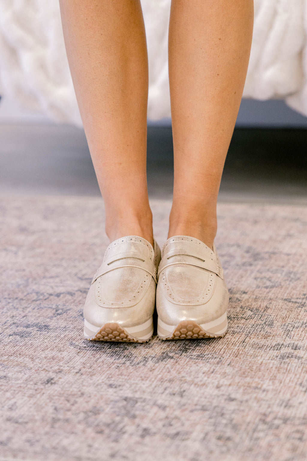 Met In The Fall Sneakers, Gold