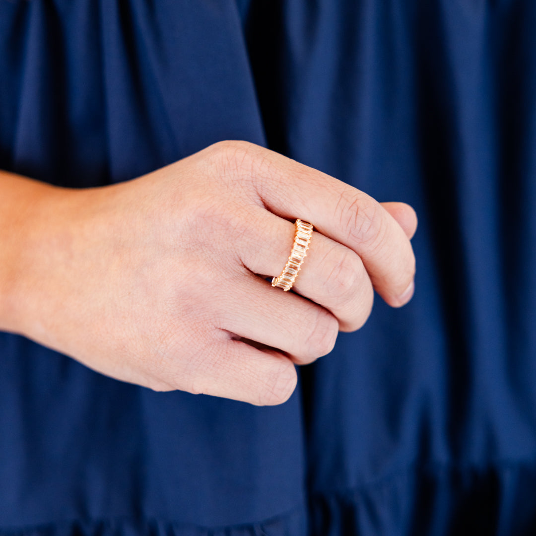 Might Be Ring, Gold