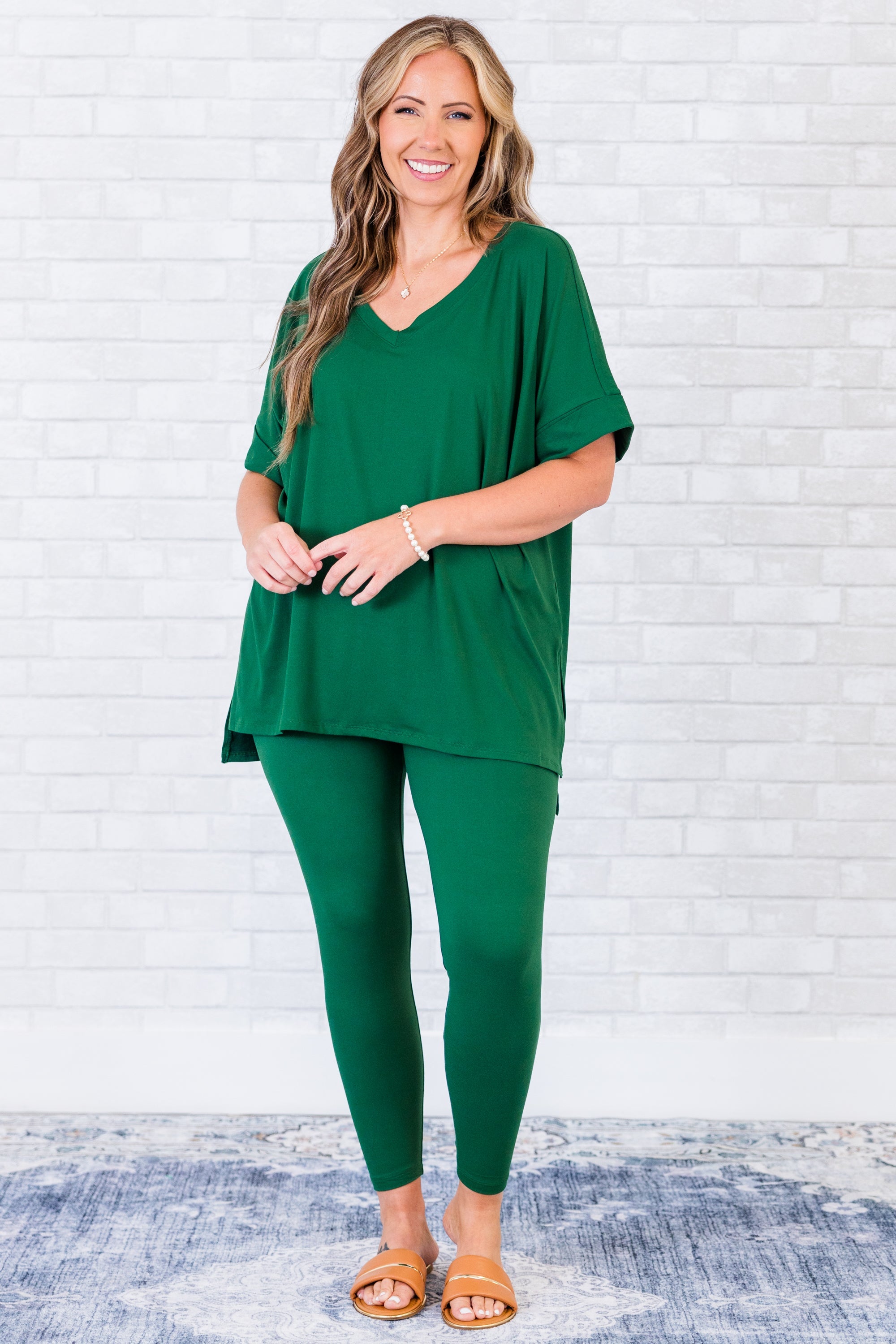 Monochrome Moment Set, Dark Green