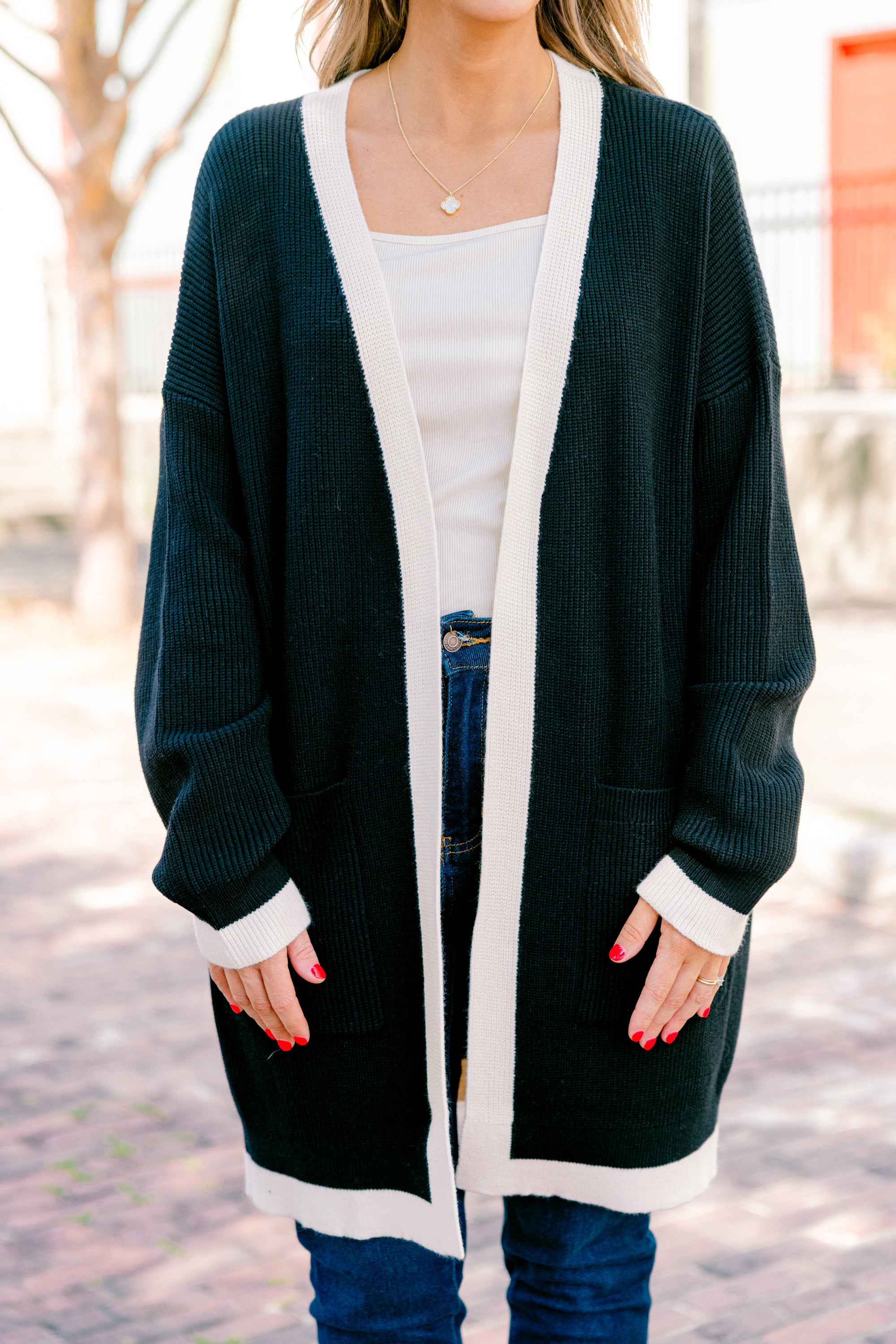 Moonlight Waltz Cardigan, Black/Cream