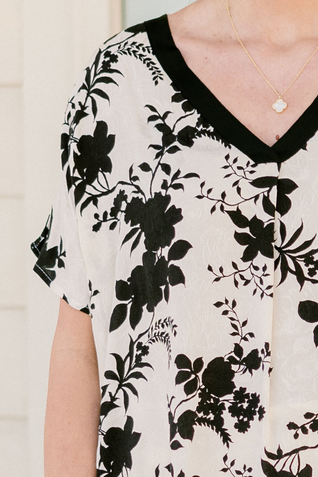 Motivated By You Top, Ivory-Black