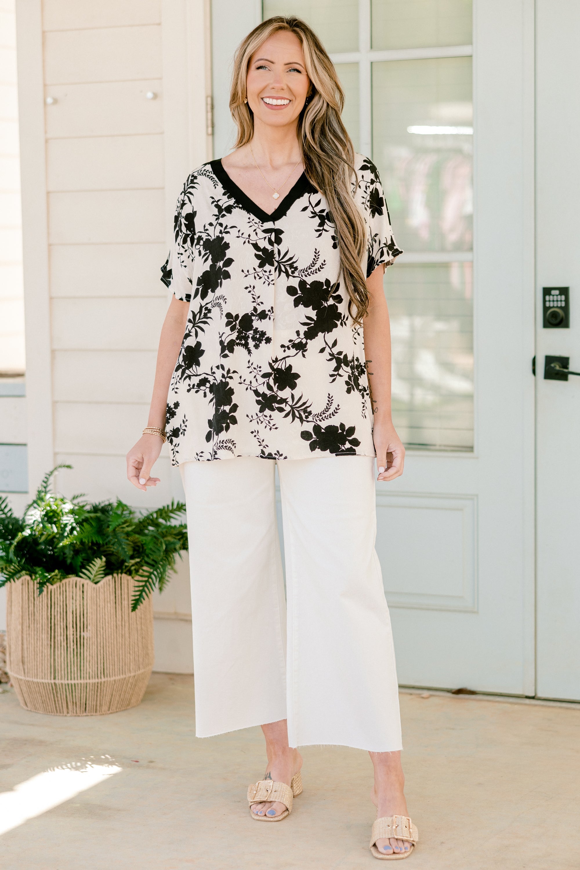 Motivated By You Top, Ivory-Black