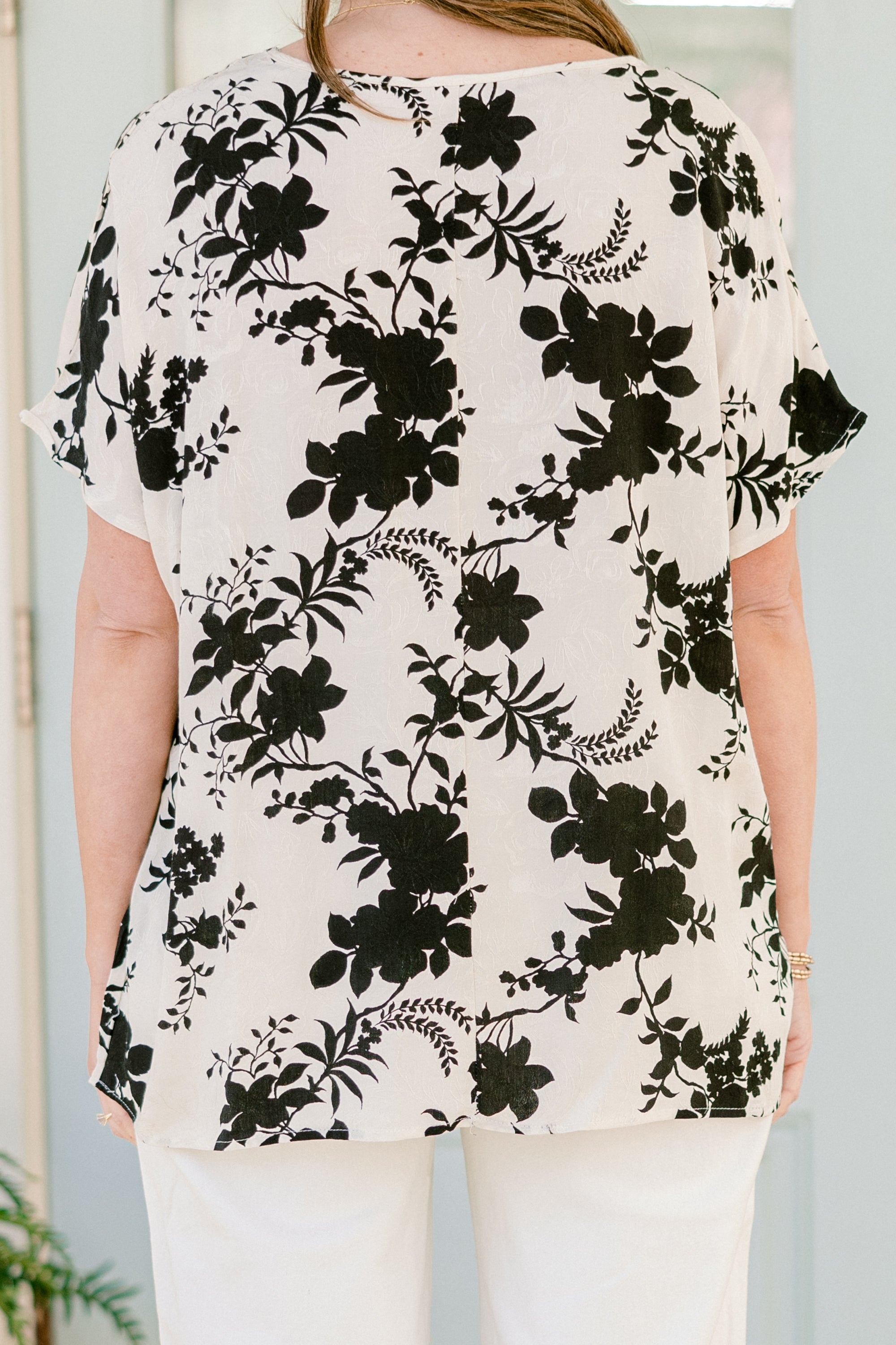 Motivated By You Top, Ivory-Black