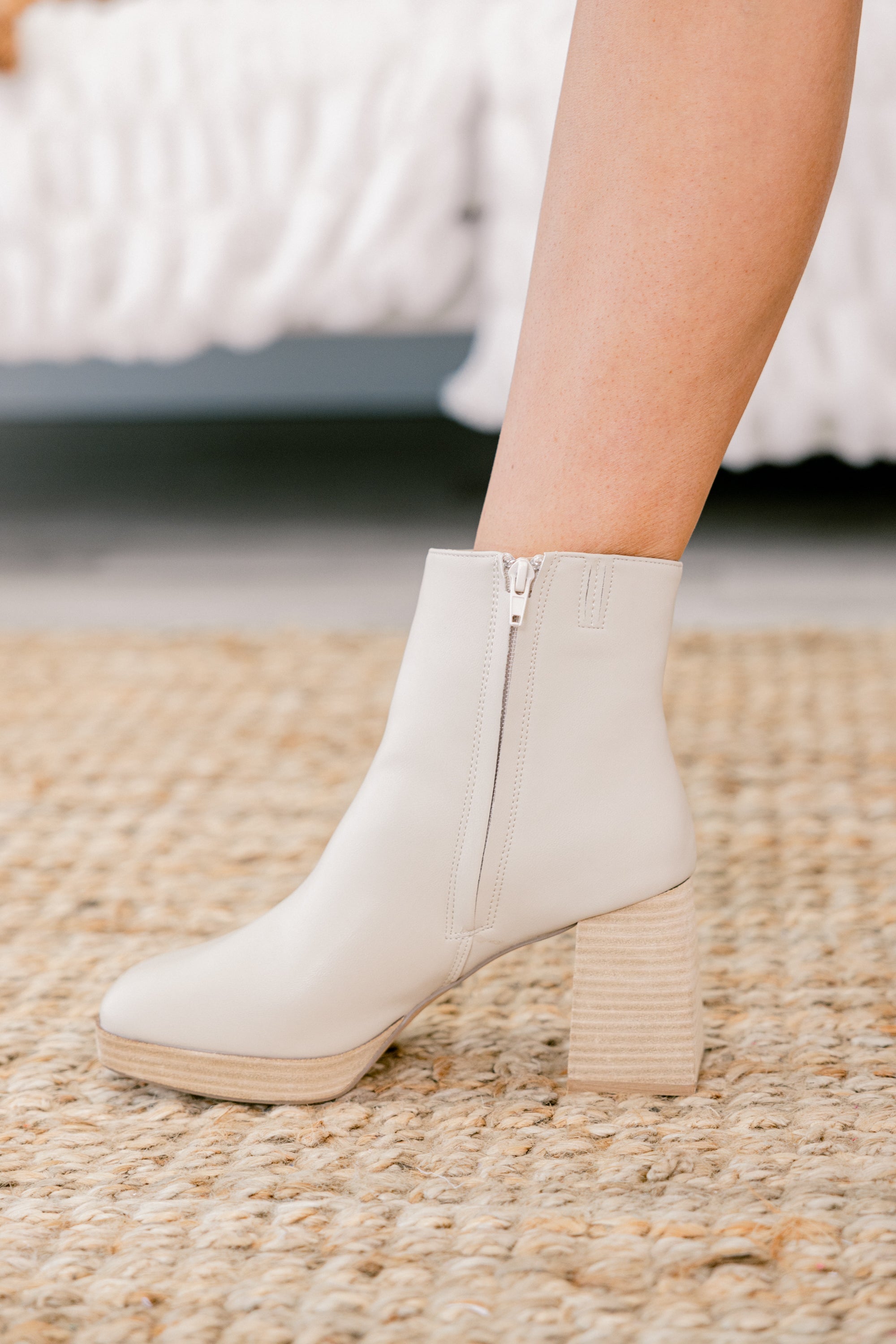 Moving Pieces Booties, White