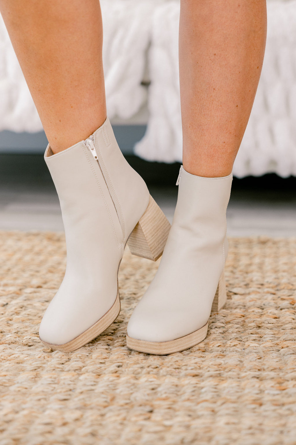Moving Pieces Booties, White