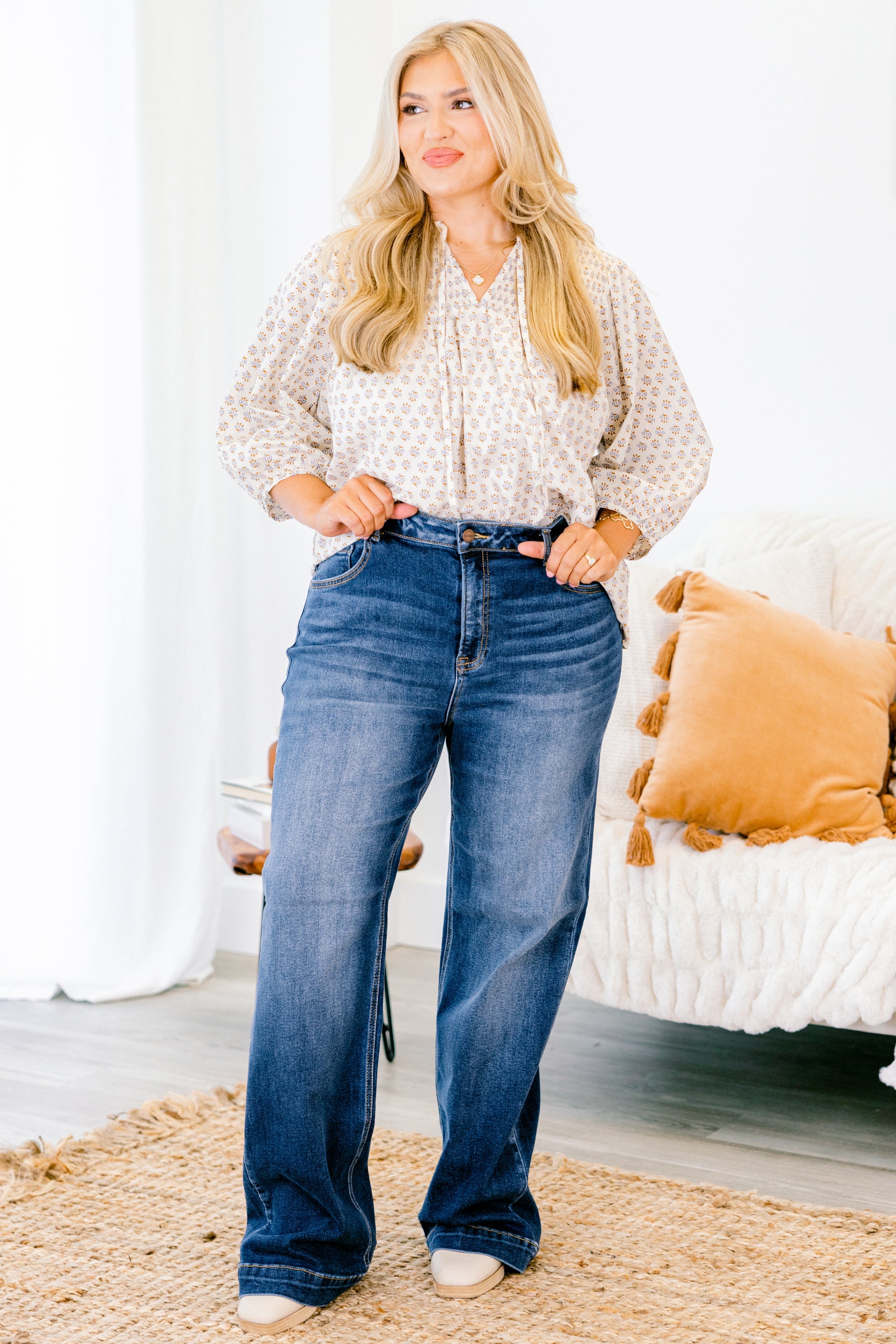 Music To My Heart Jeans, Dark Wash