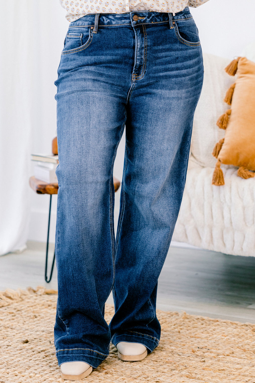 Music To My Heart Jeans, Dark Wash
