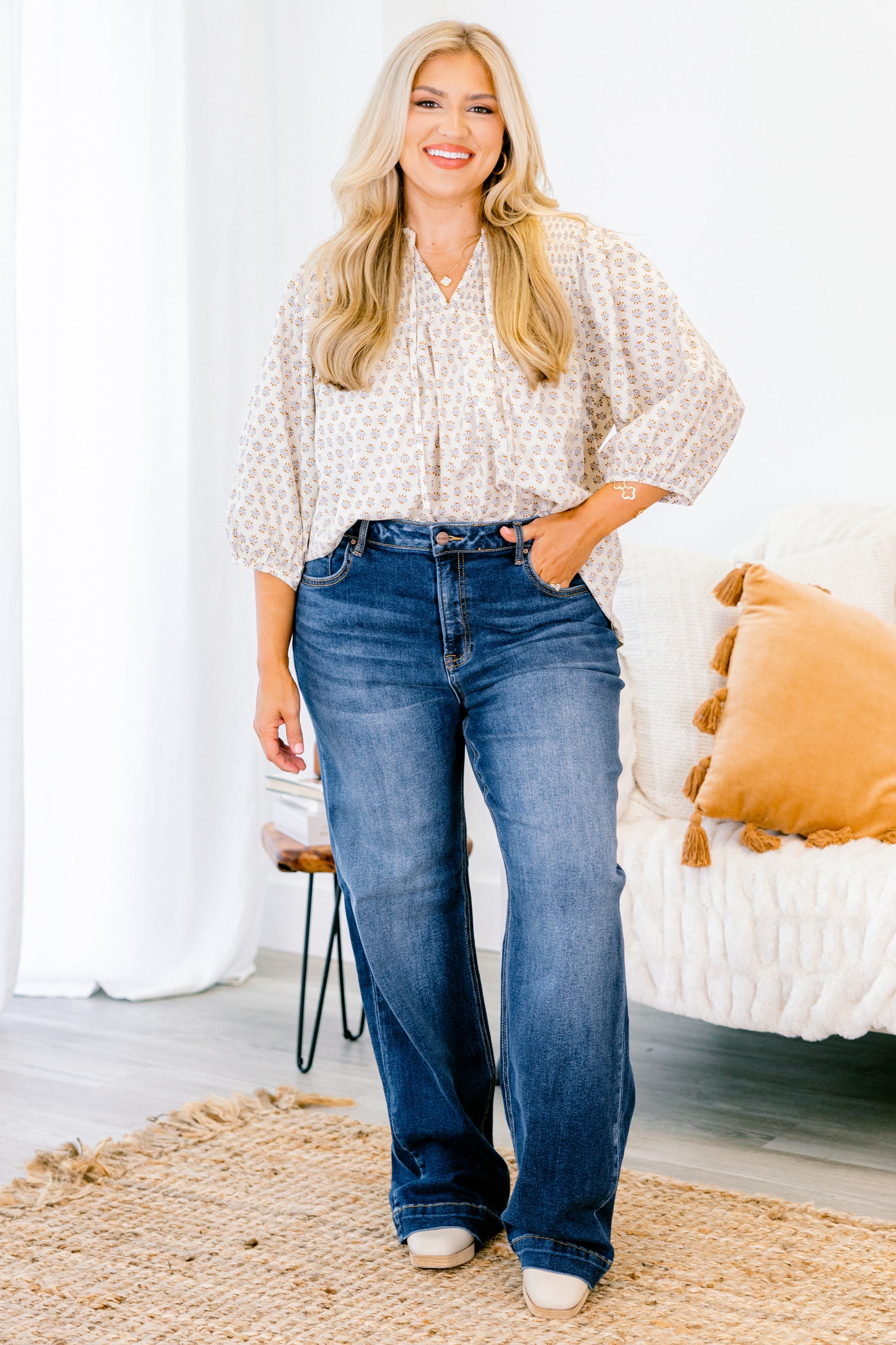 Music To My Heart Jeans, Dark Wash