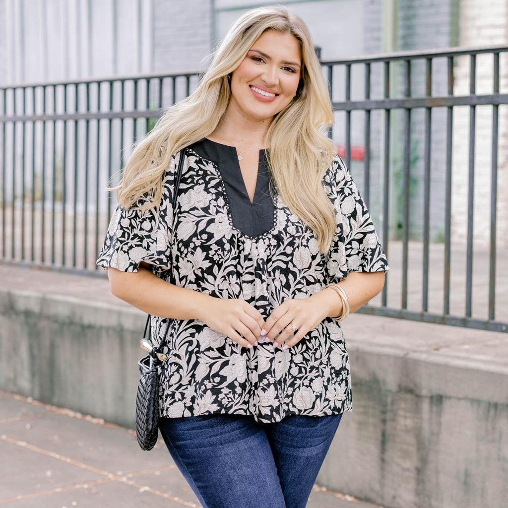 Nautical Breeze Top, Floral Black