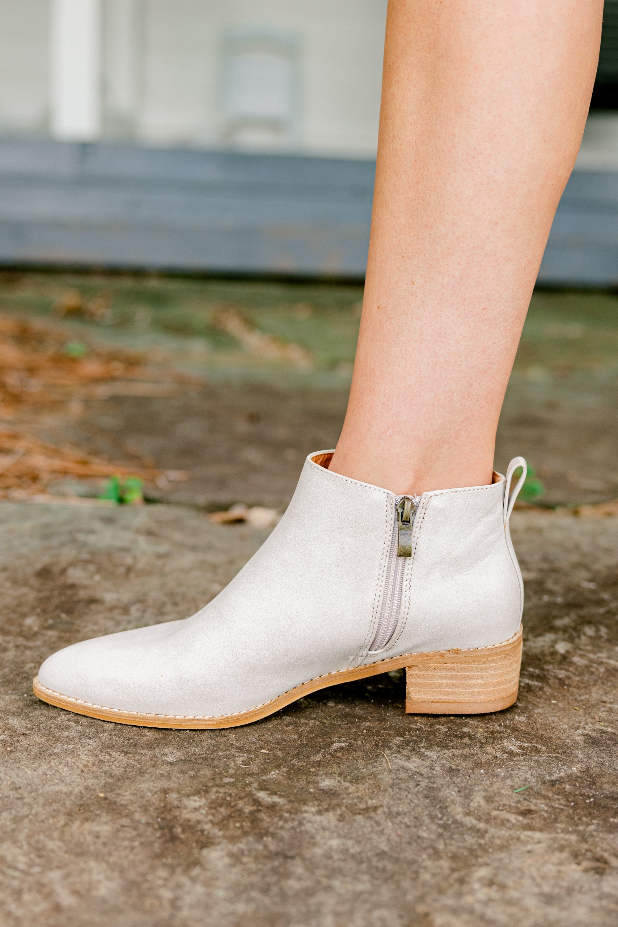 No More Worries Booties, Sand