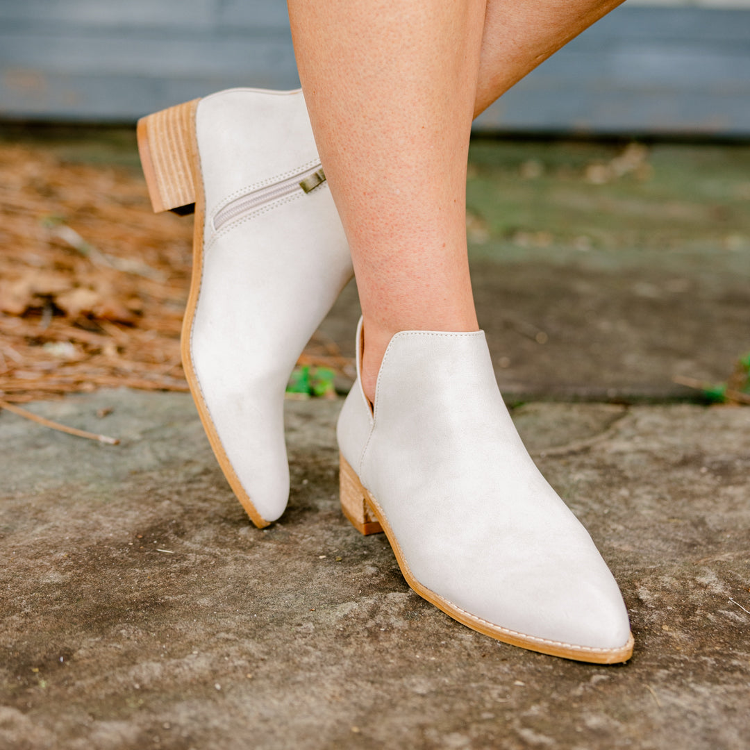 No More Worries Booties, Sand