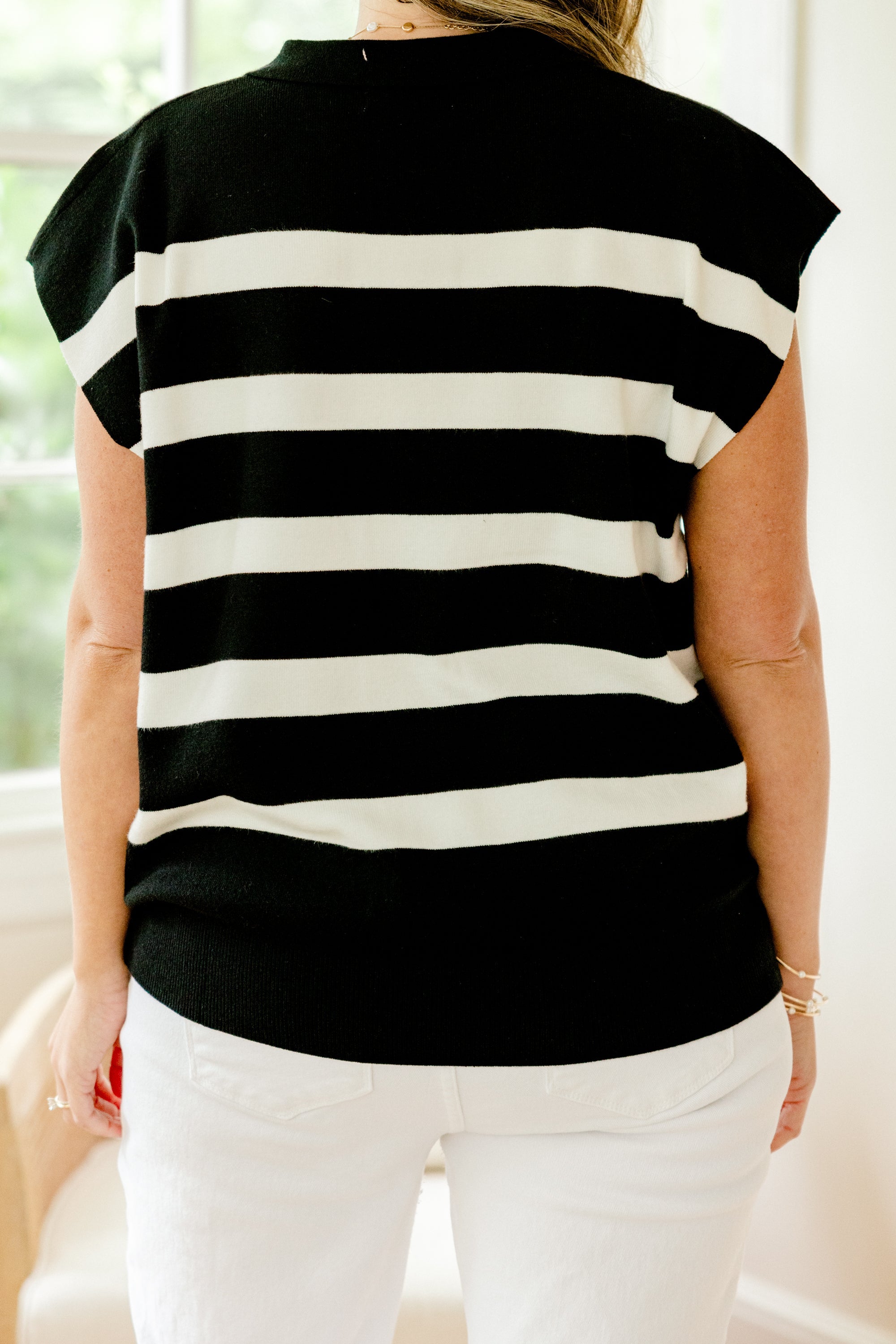 Oh Honey Sweater Vest, Black