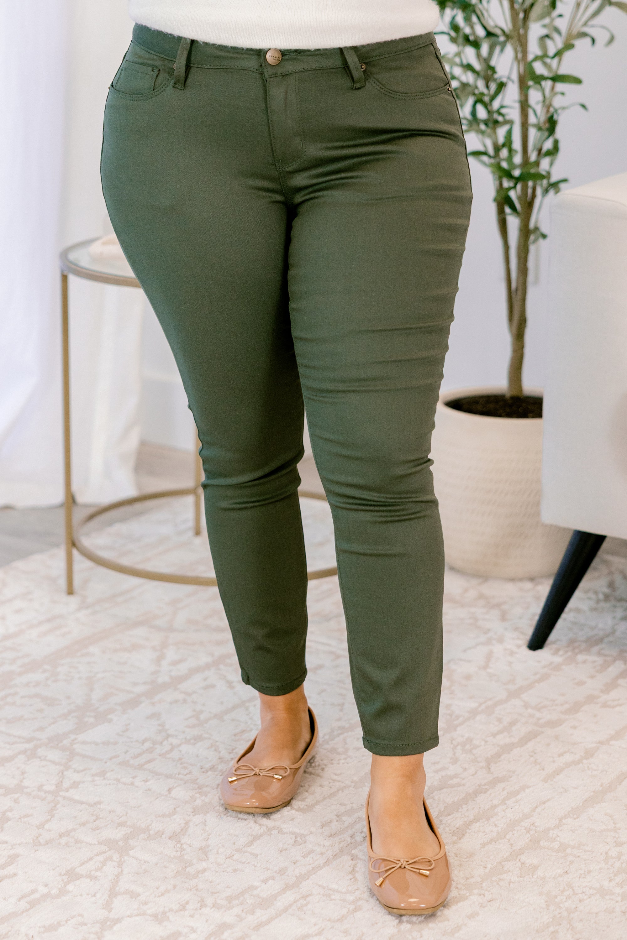 Olive Branch Jeans, Olive