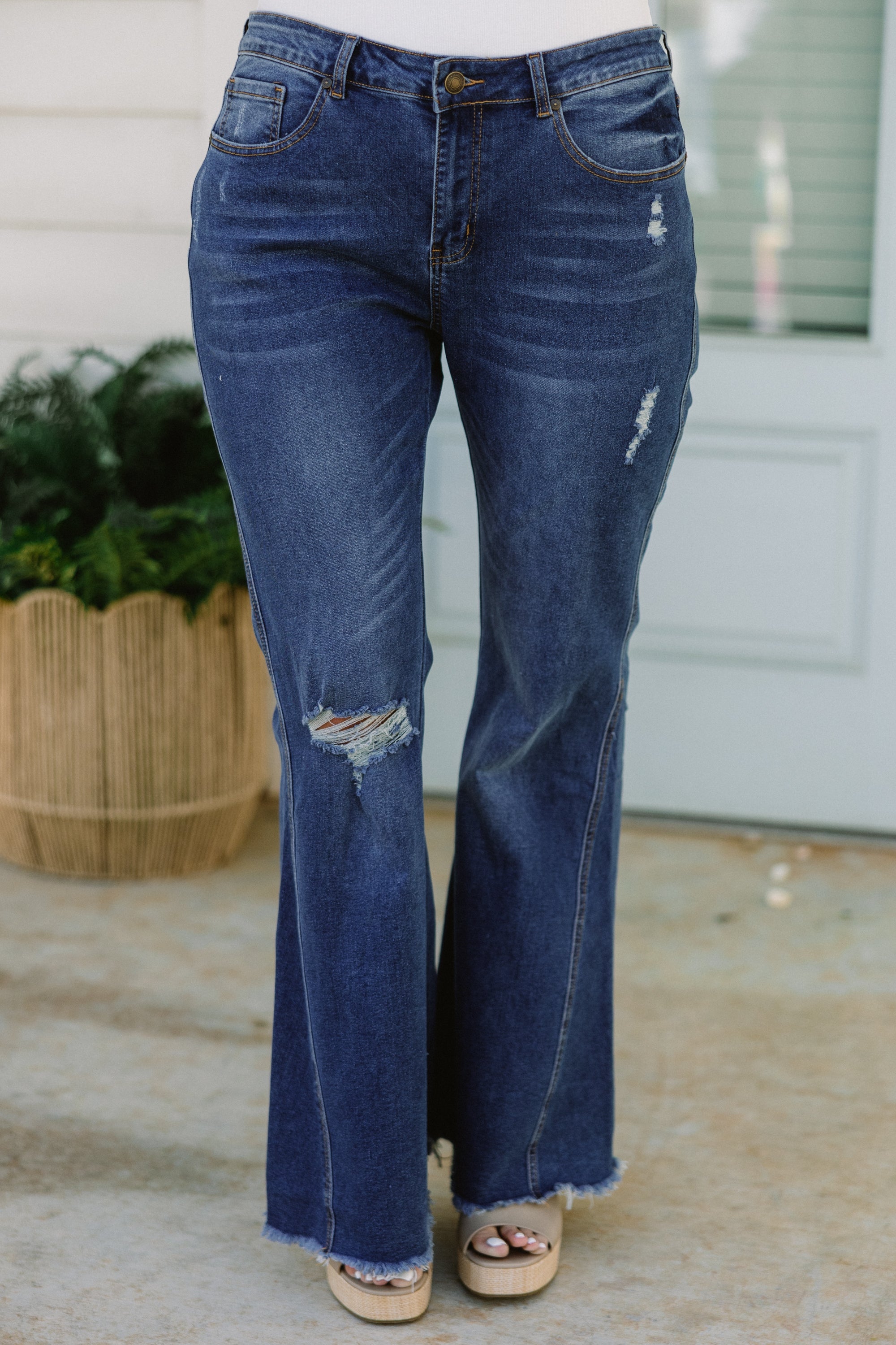 On An Adventure Jeans, Dark Wash