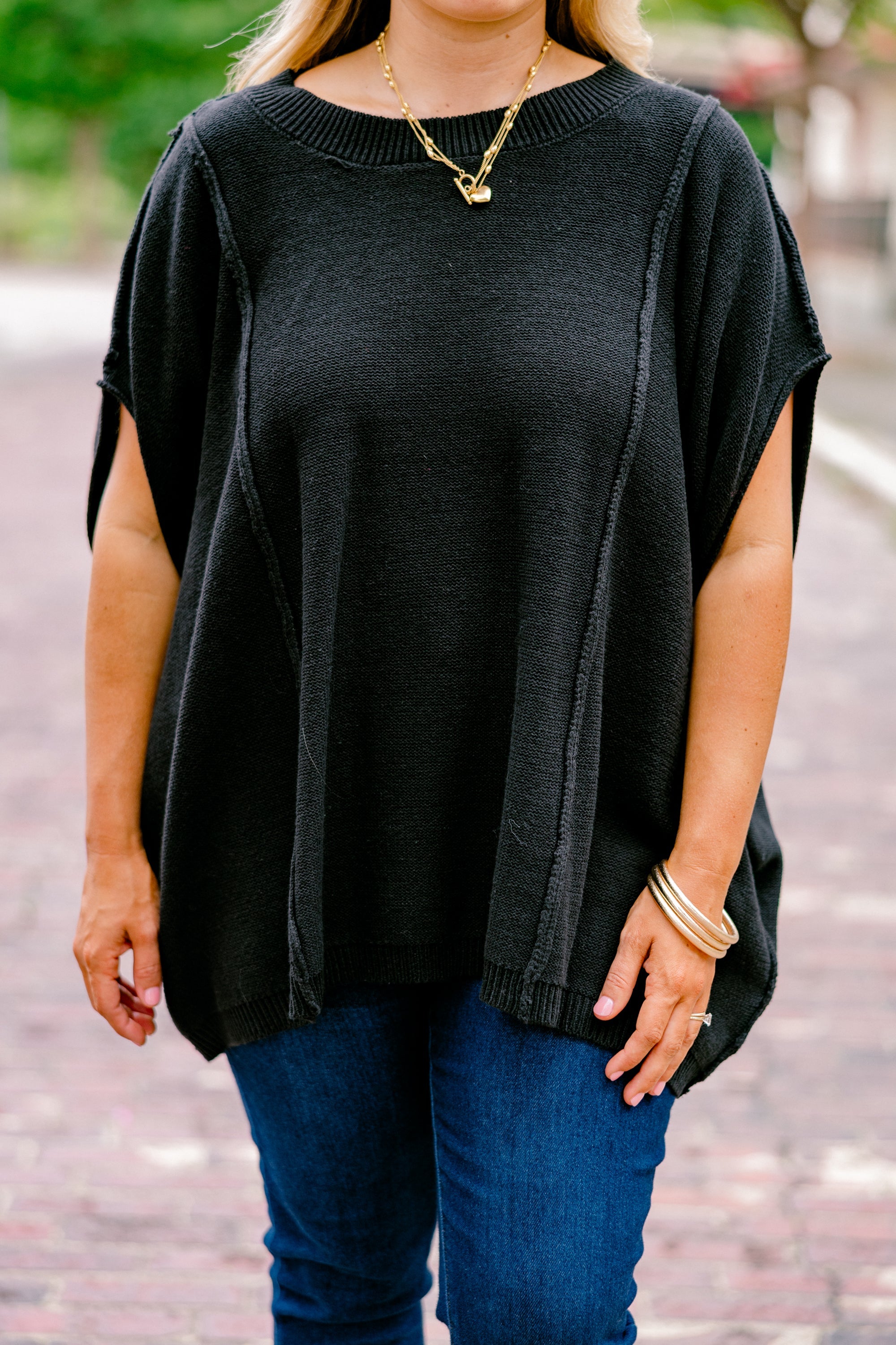 On My Way Over Sweater, Black