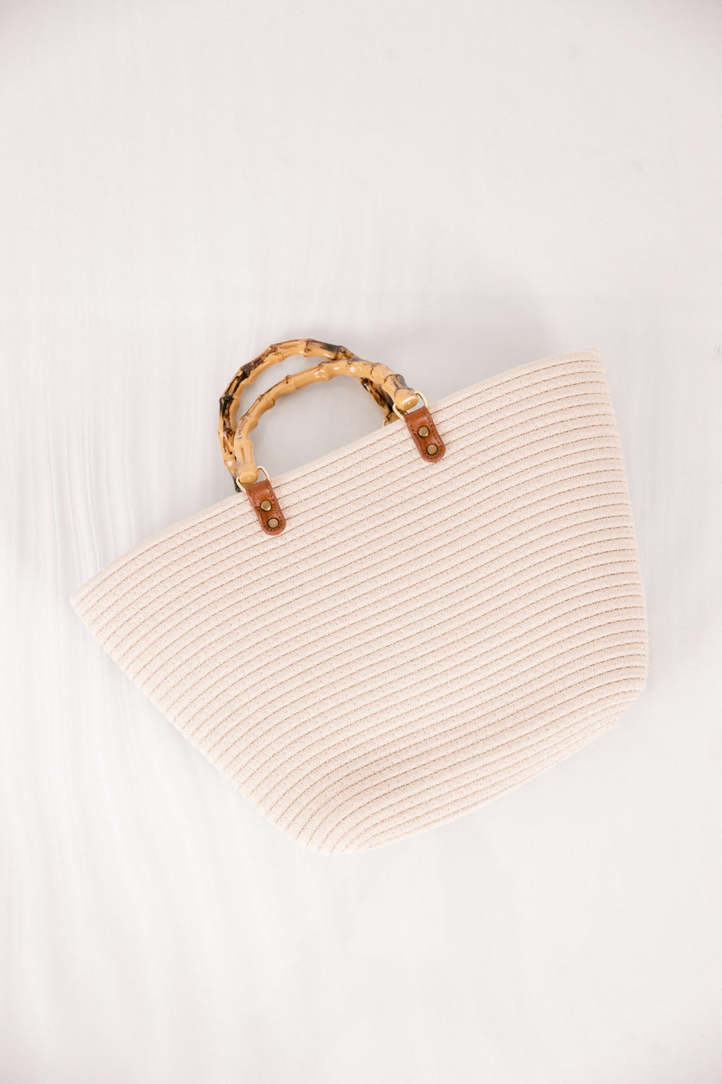 On Sandy Time Purse, Beige