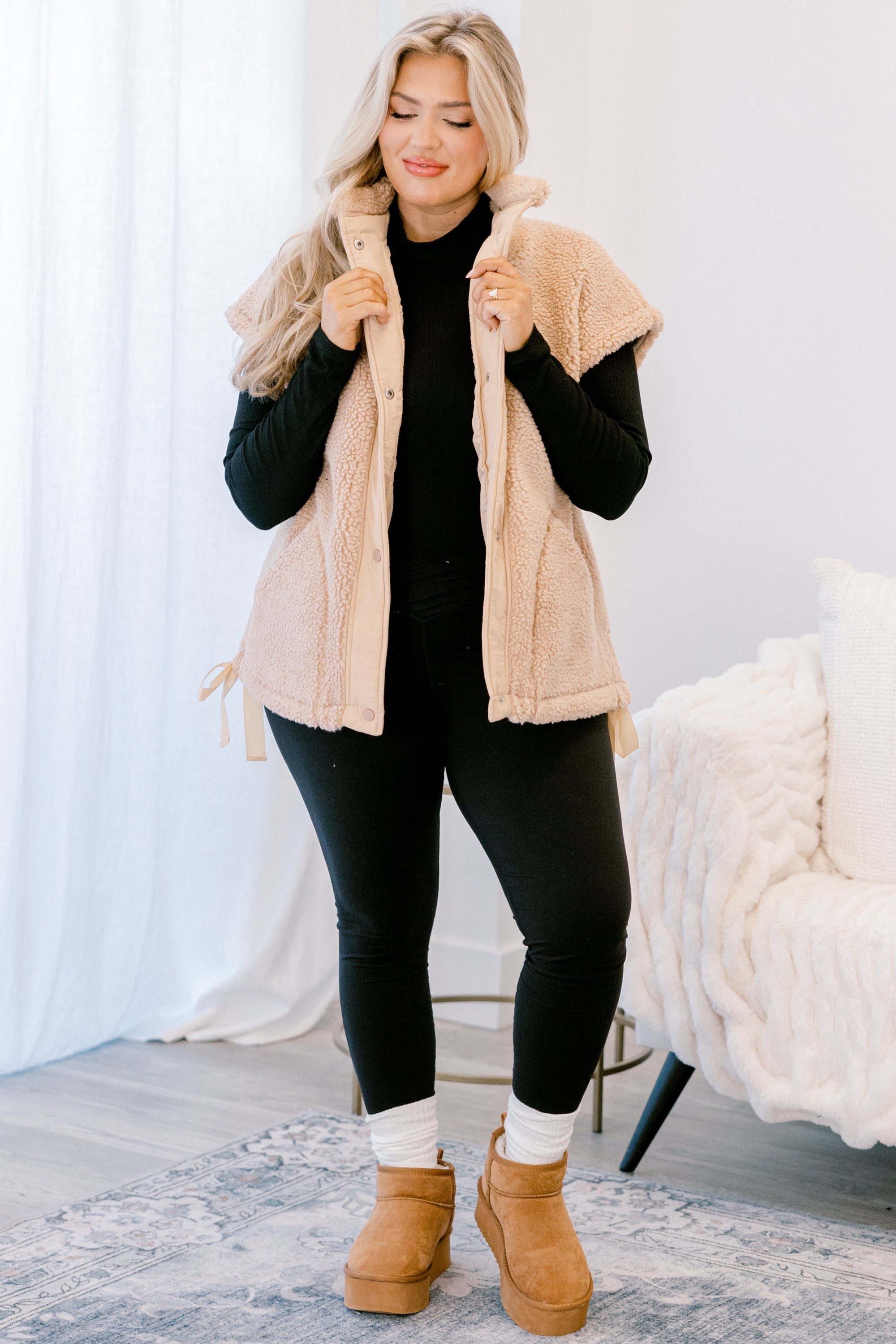 On Schedule Vest, Tan