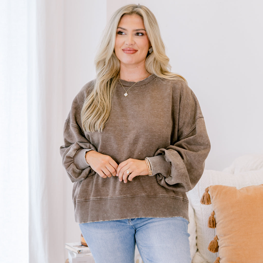 Only Getting Started Pullover, Mocha