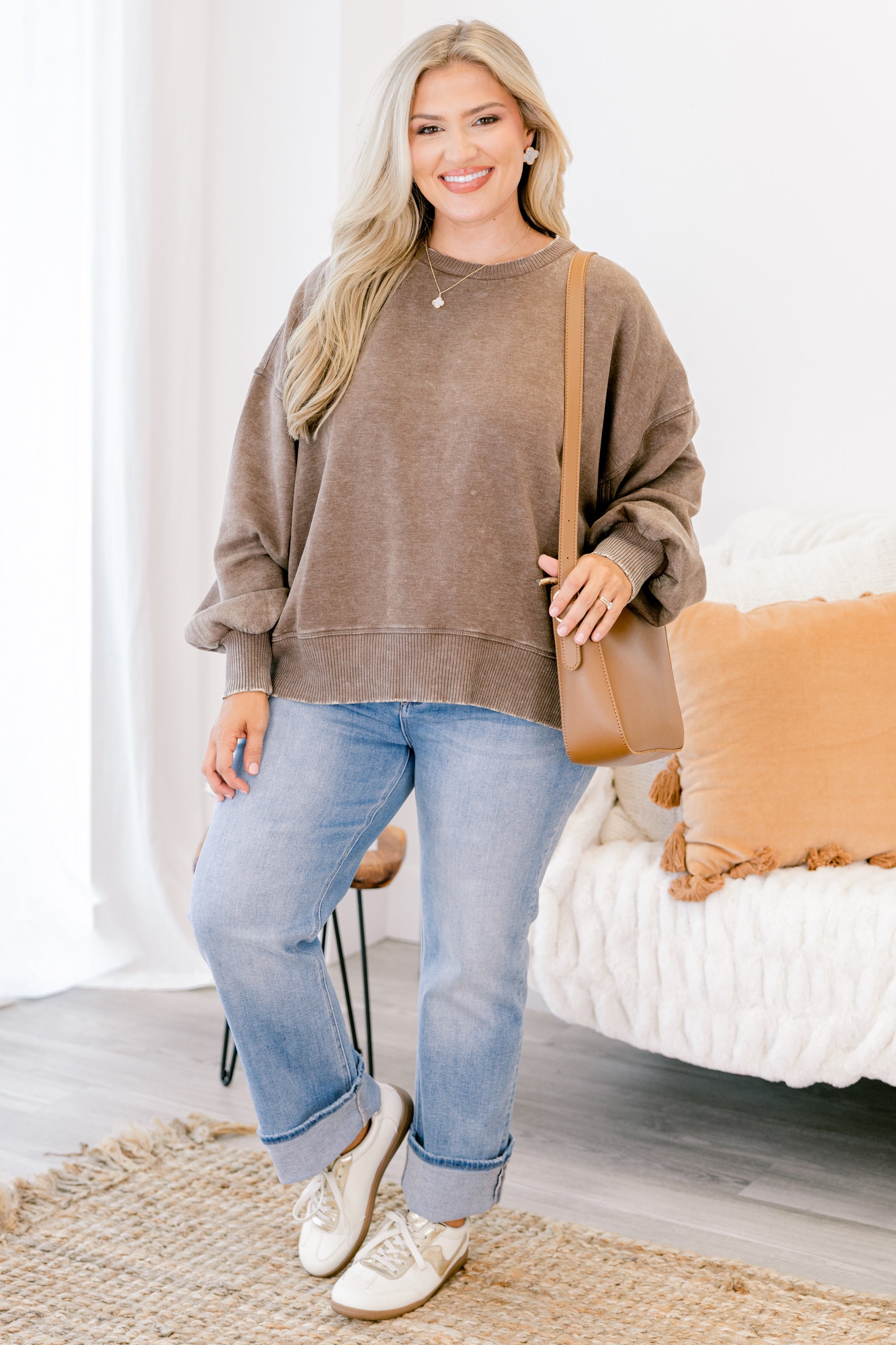 Only Getting Started Pullover, Mocha