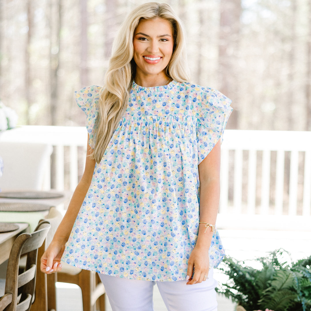 Out Living My Life Top, Blue Floral
