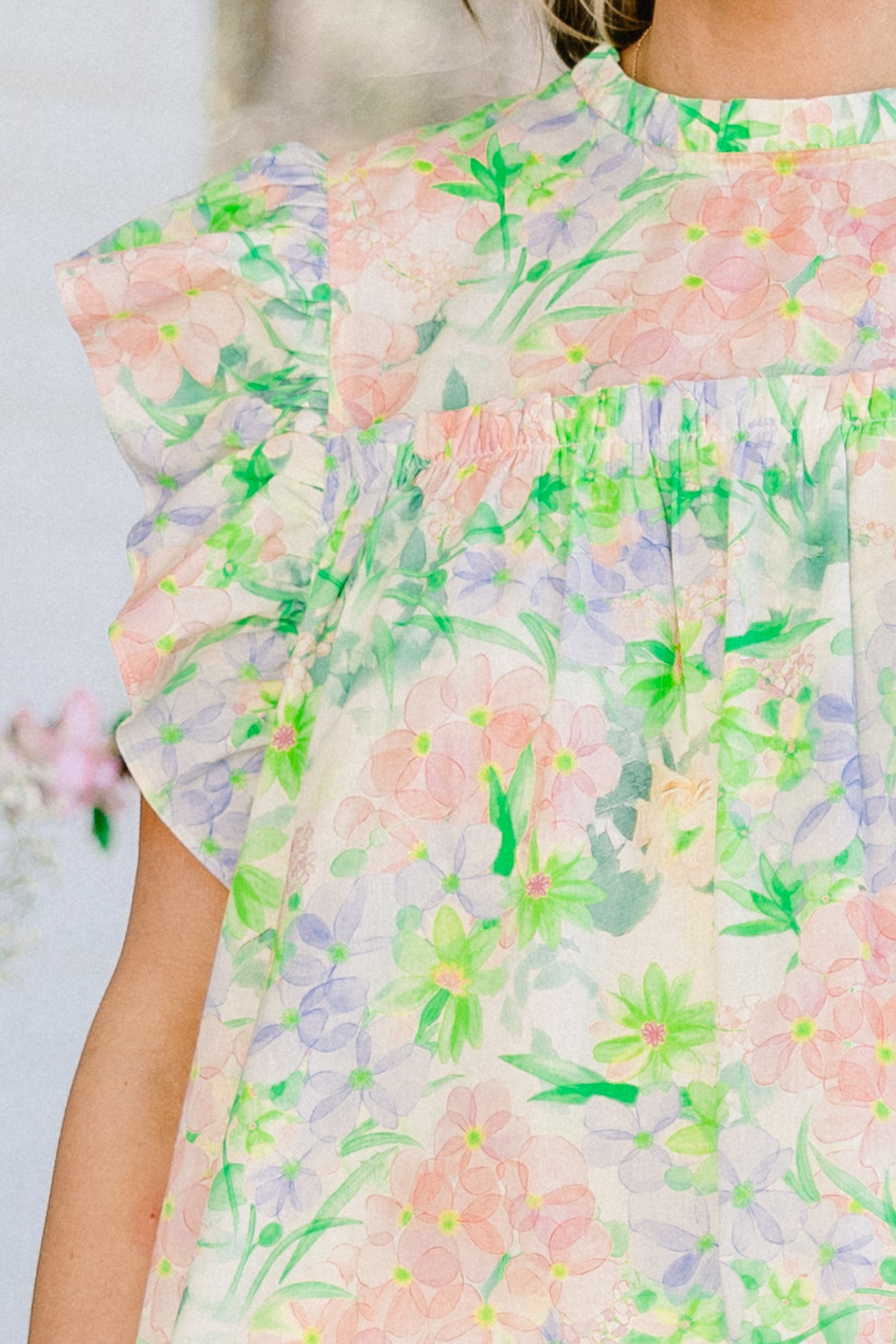 Out Living My Life Top, Green Floral