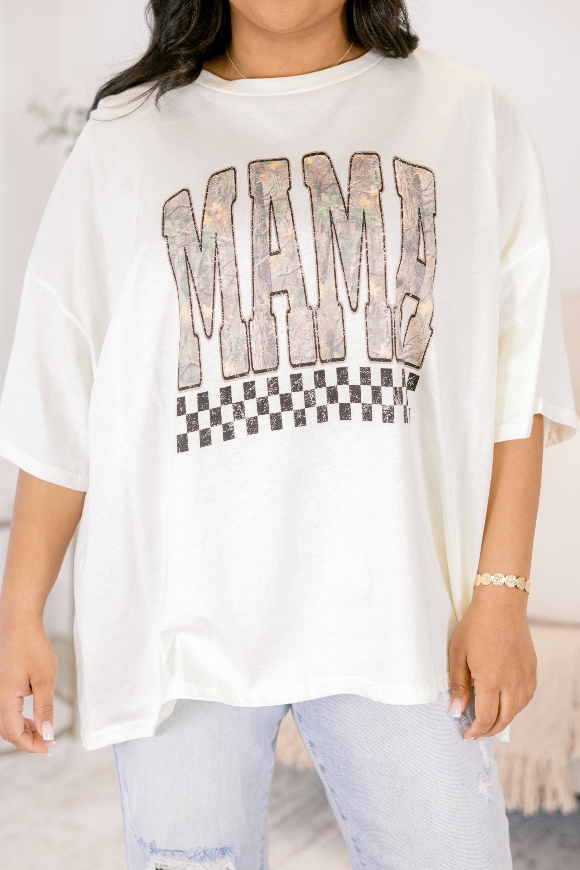Outdoor Mama Boyfriend Tee, Ivory