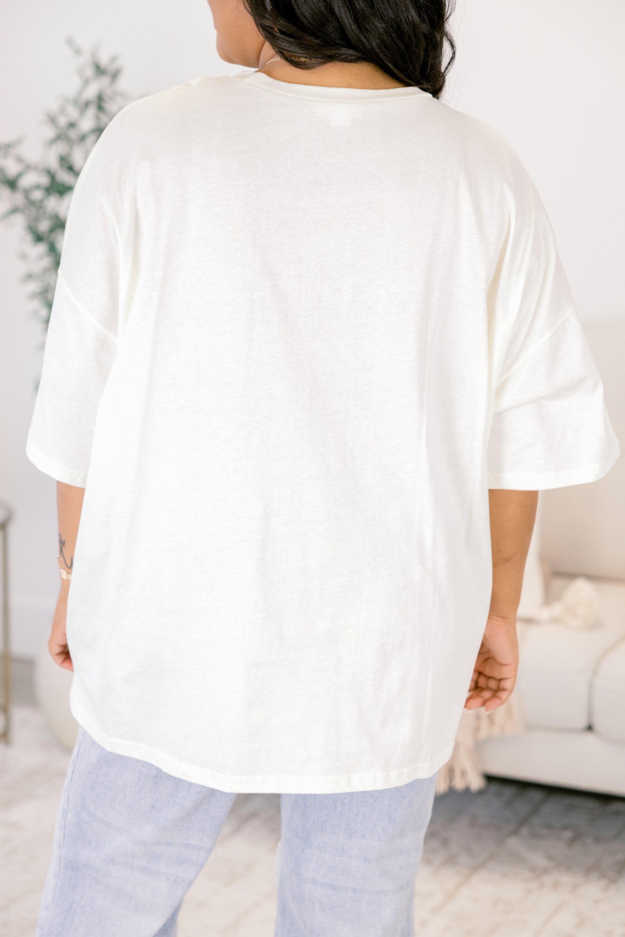 Outdoor Mama Boyfriend Tee, Ivory