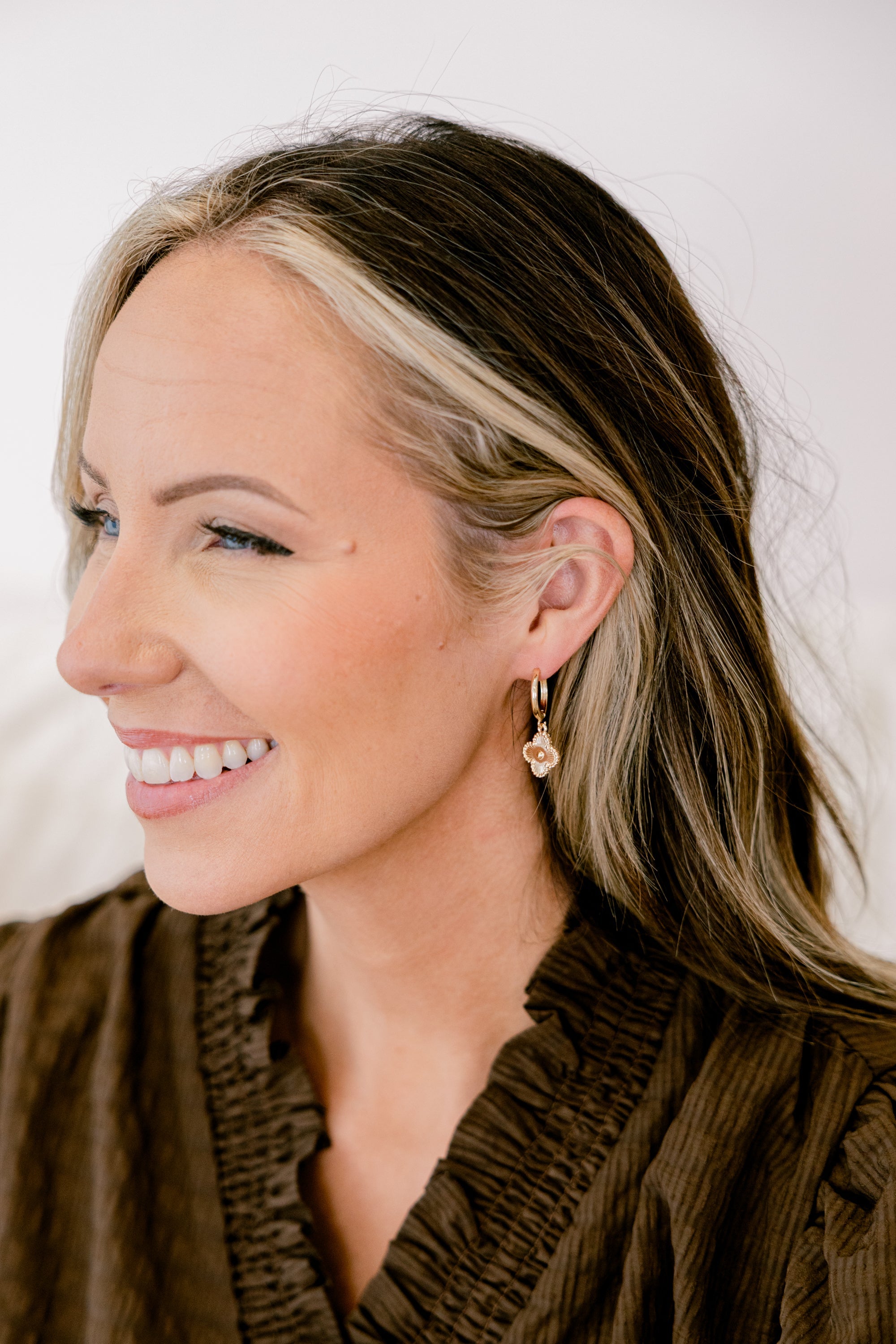 Over In Clover Earrings, Gold