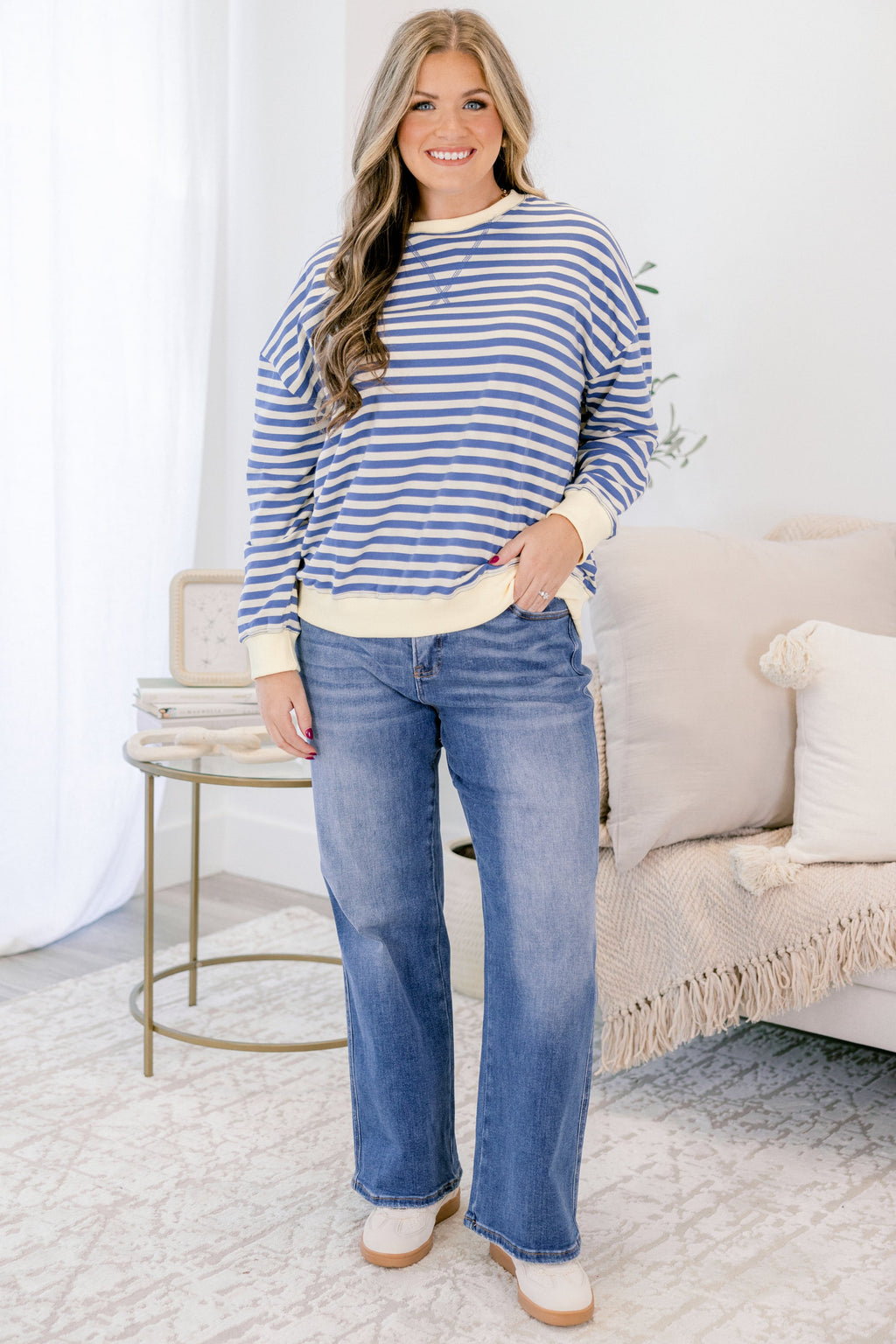 Over My Heart Pullover, Blue