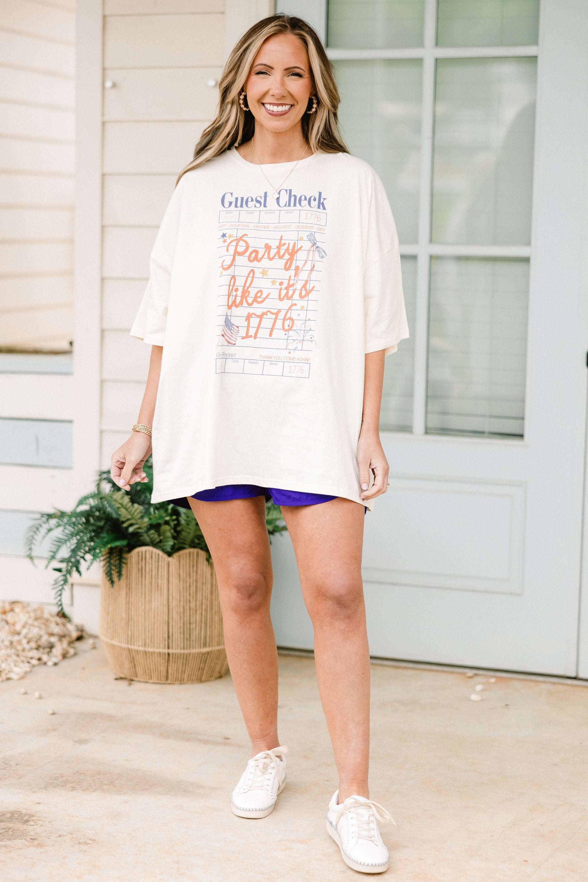 Run The World Shorts, Bright Blue