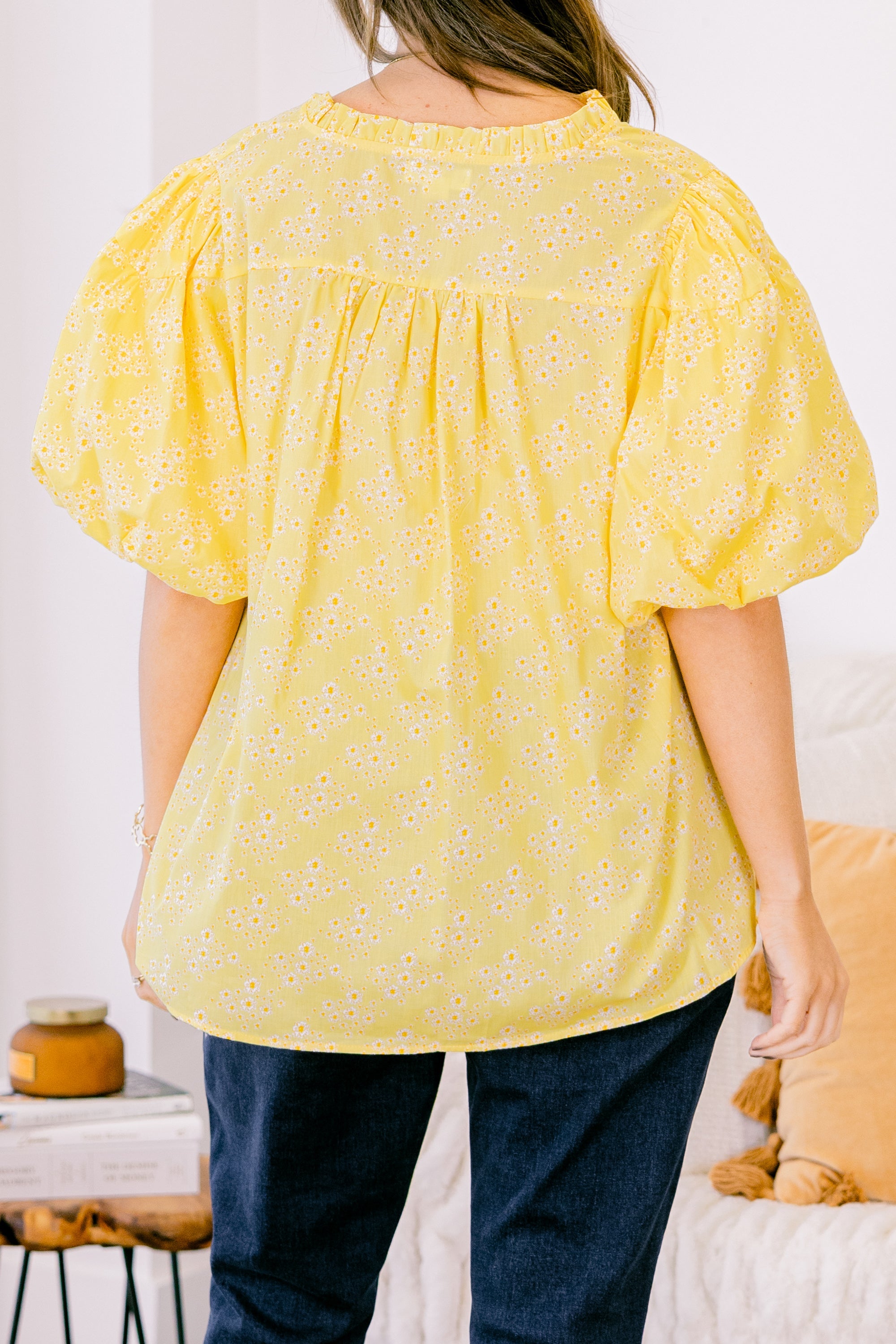 Please Wait Top, Yellow