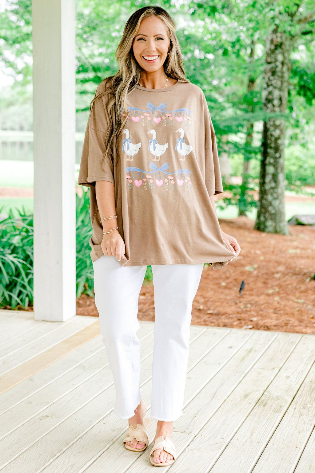 Porch Goose Boyfriend Tee, Espresso