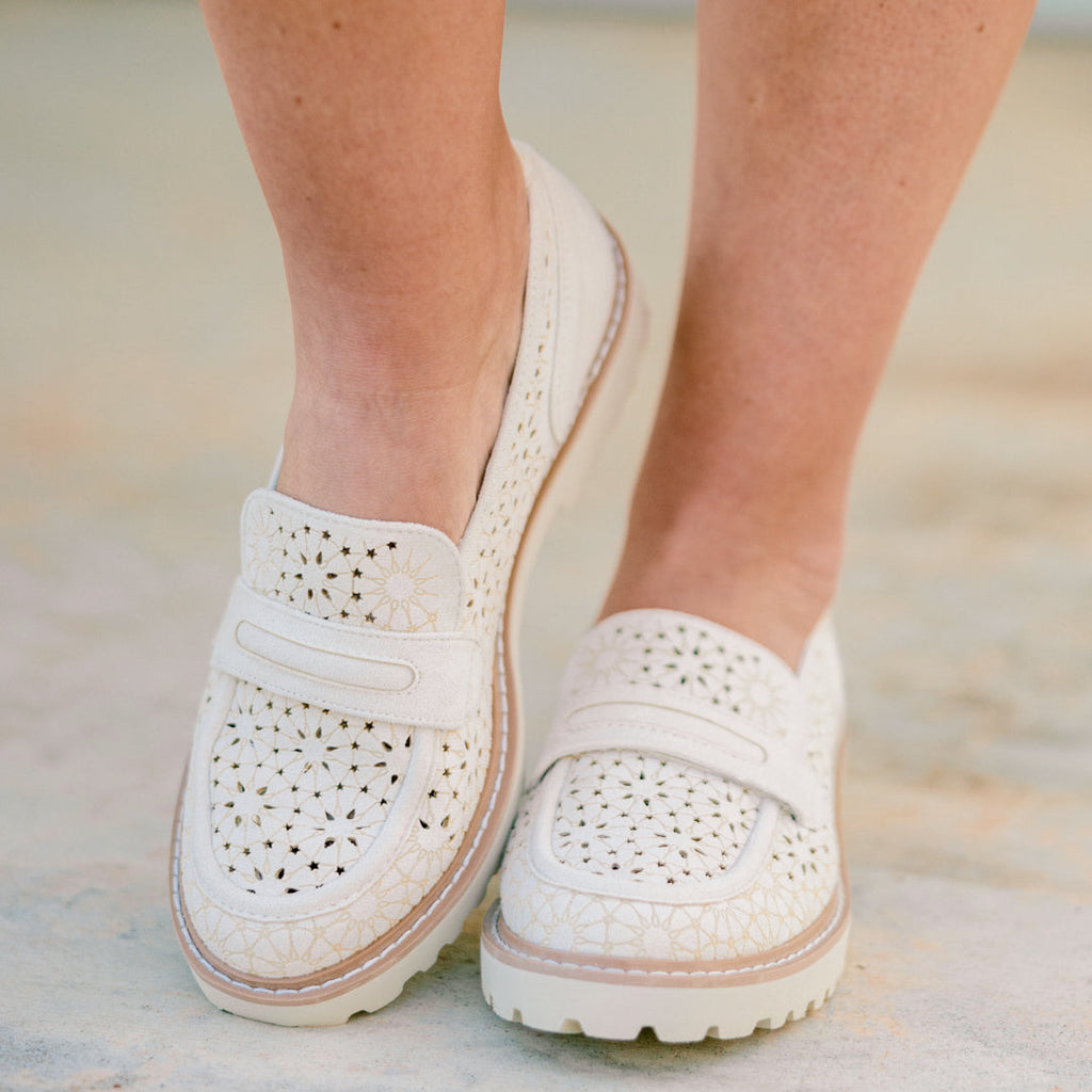 Power Petals Loafers, Ivory