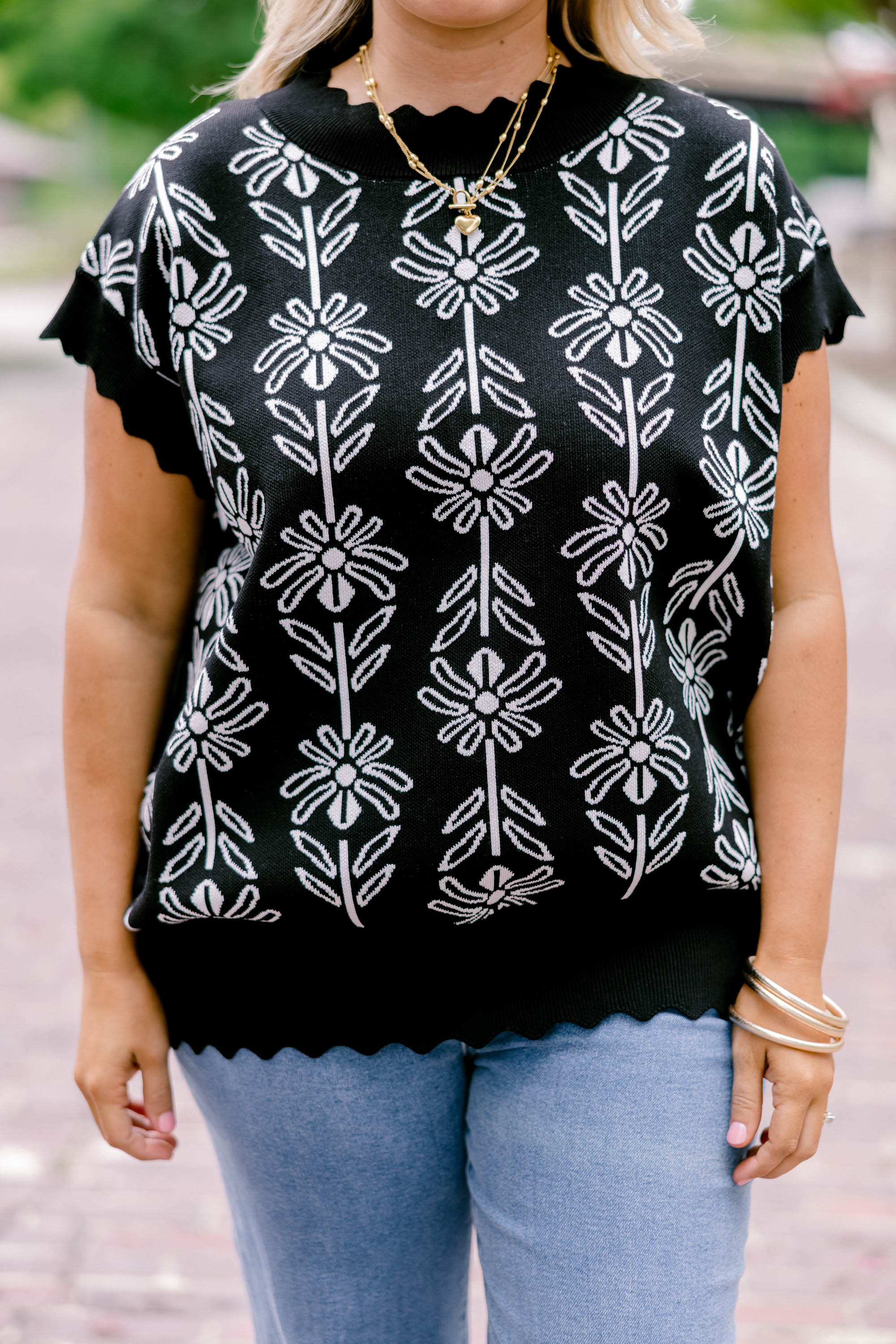 Pure Of Heart Sweater, Black