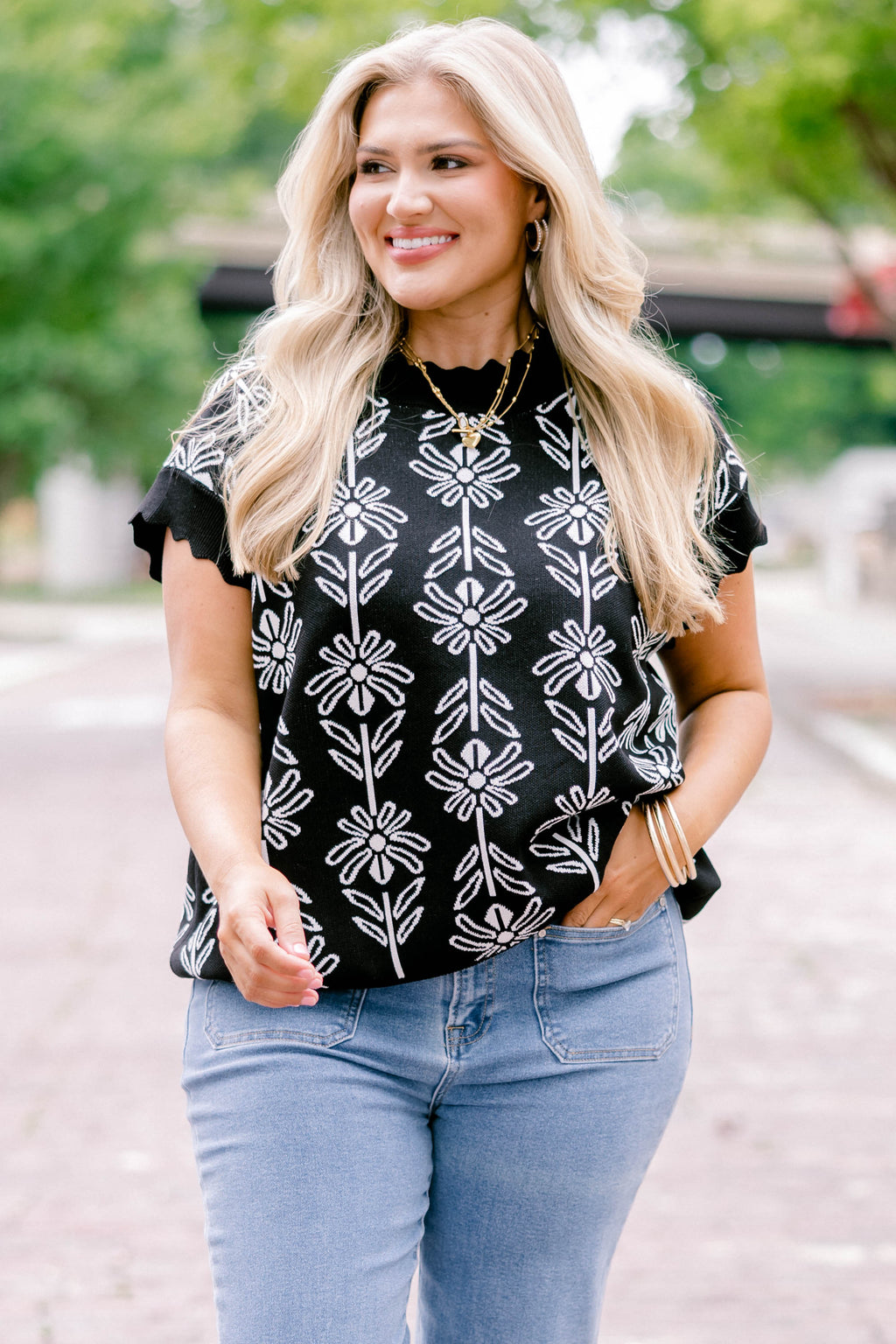 Pure Of Heart Sweater, Black
