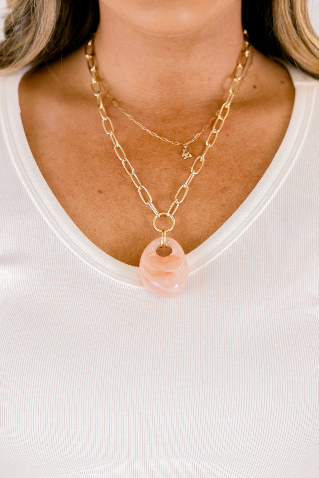 Rosé Glow Pendant Necklace, Gold-Pink