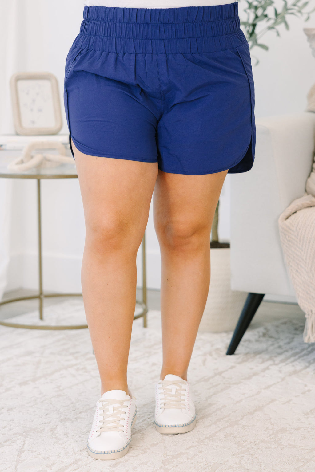 Run The World Shorts, Light Navy