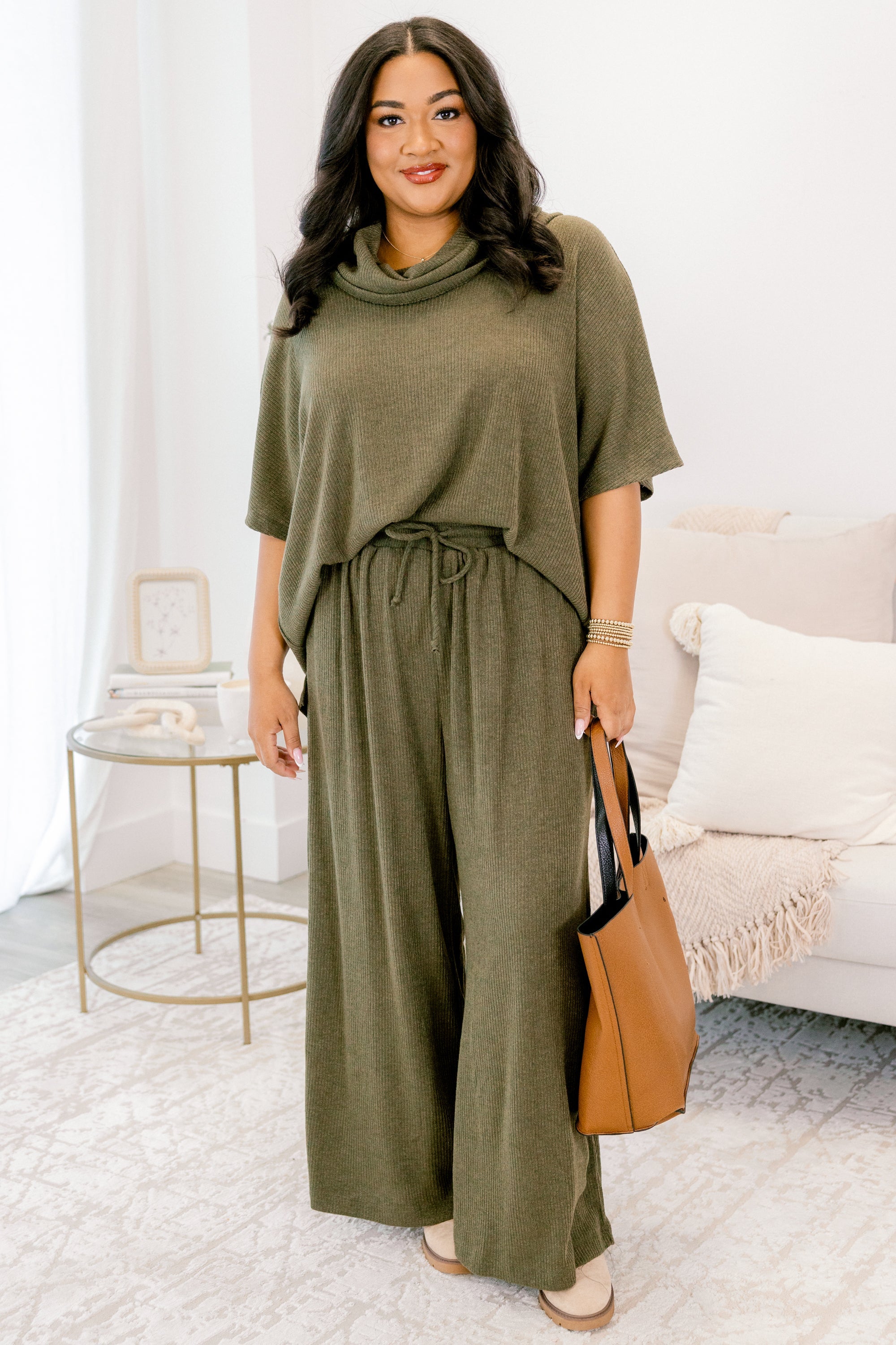 See My Reflection Set, Olive