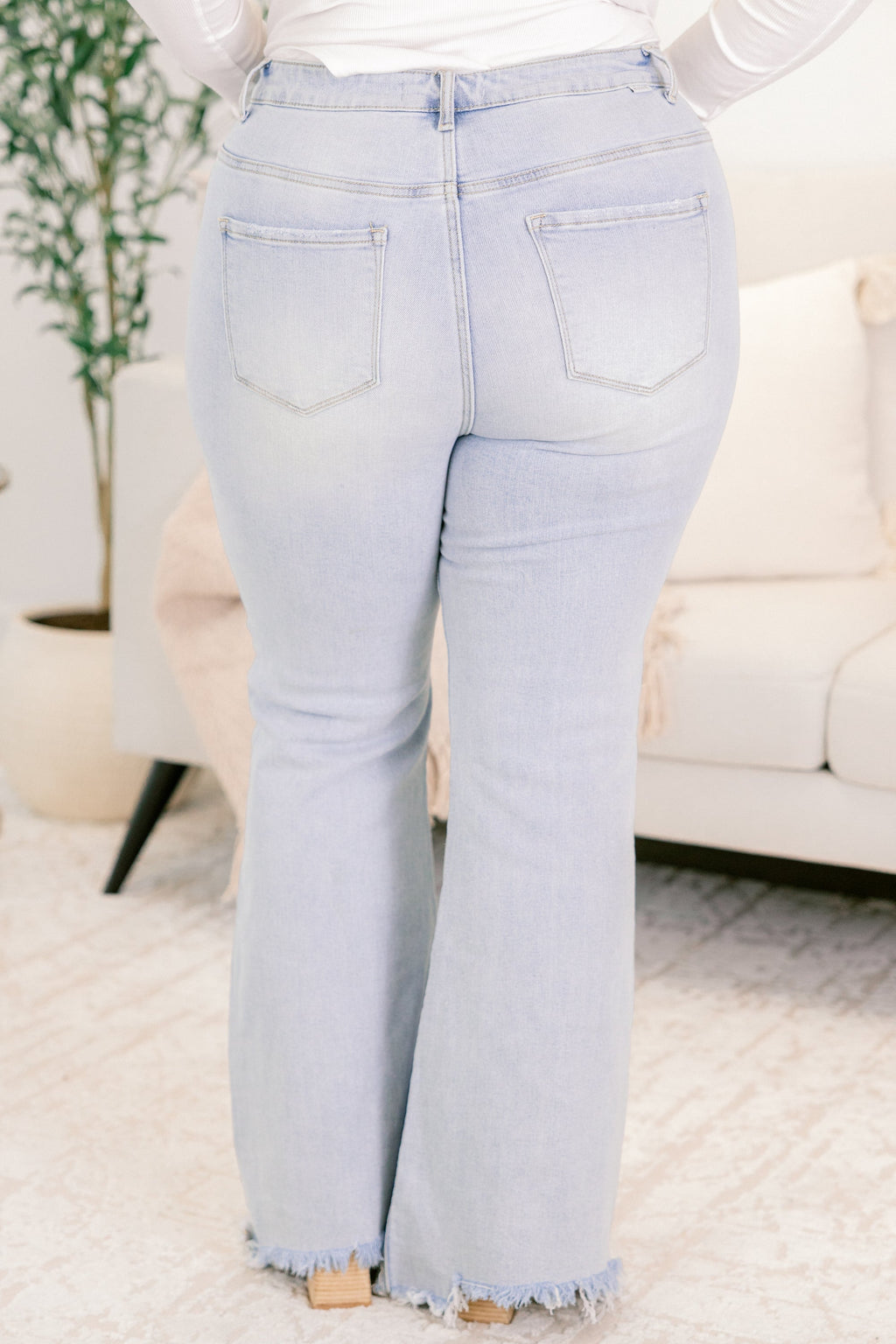 Set For The Holidays Jeans, Light Wash